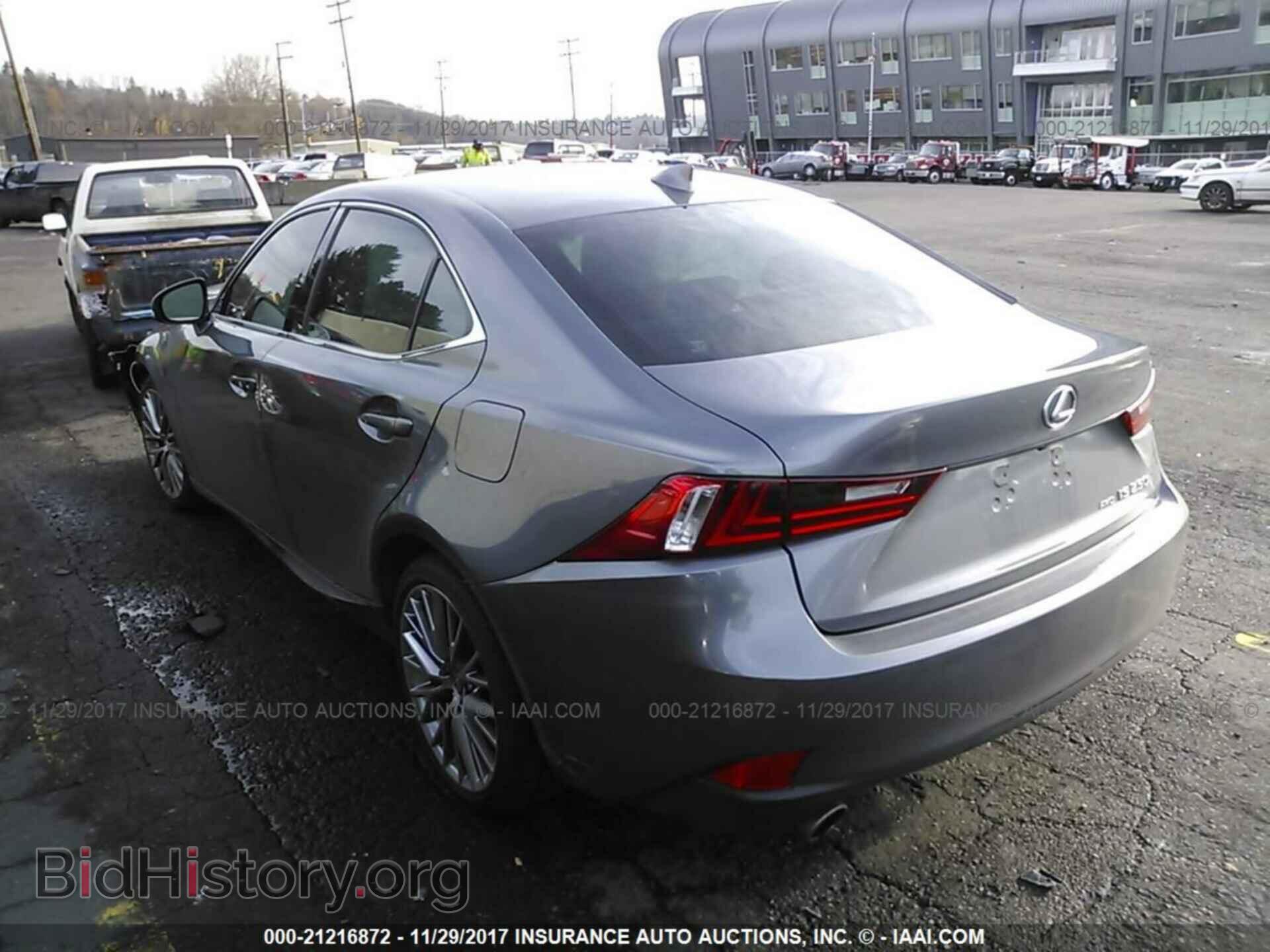 2014 Lexus Is - VIN: JTHCF1D26E5012692 - Photo 3