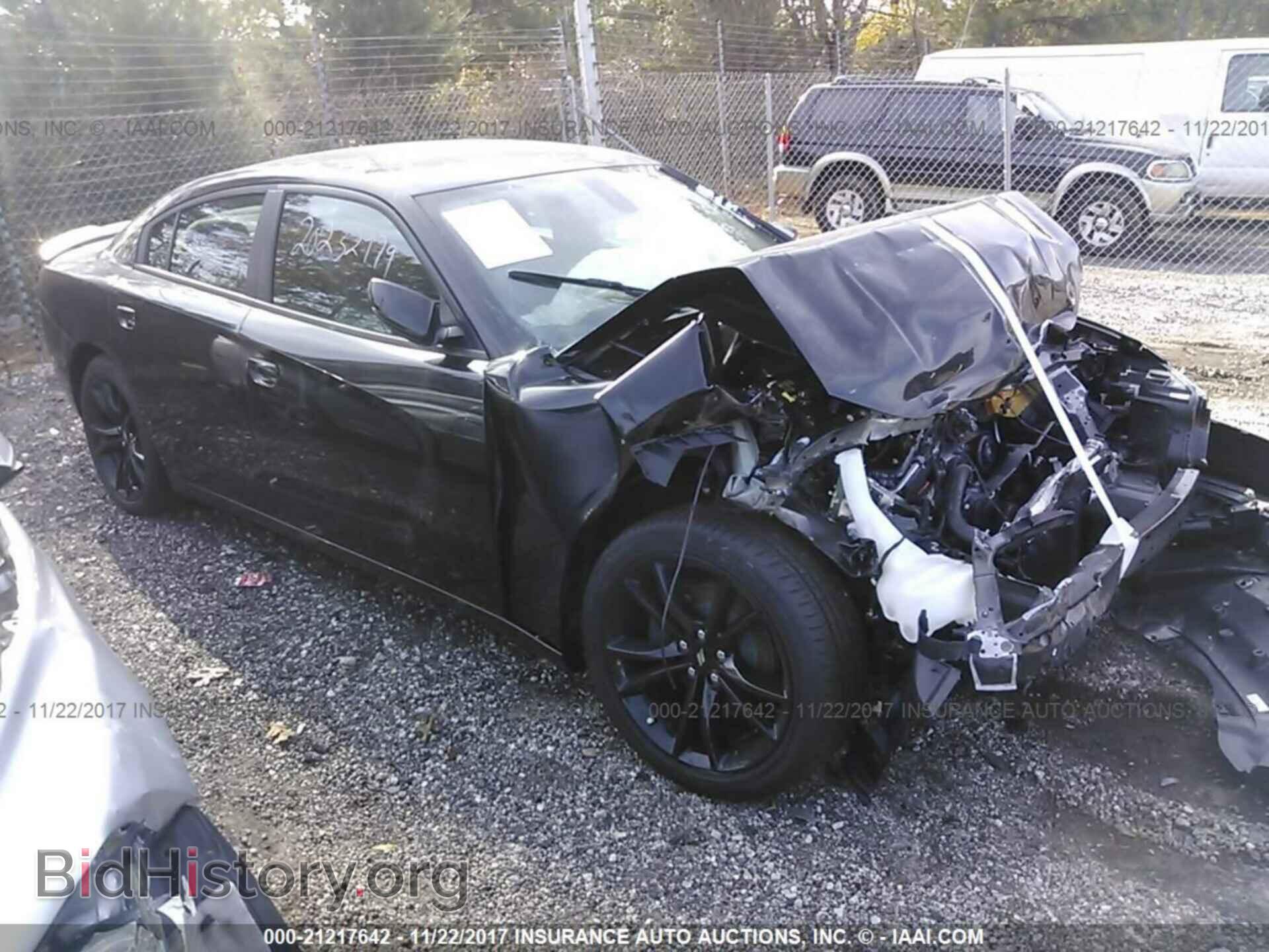 Photo 2C3CDXBG1HH607430 - Dodge Charger 2017