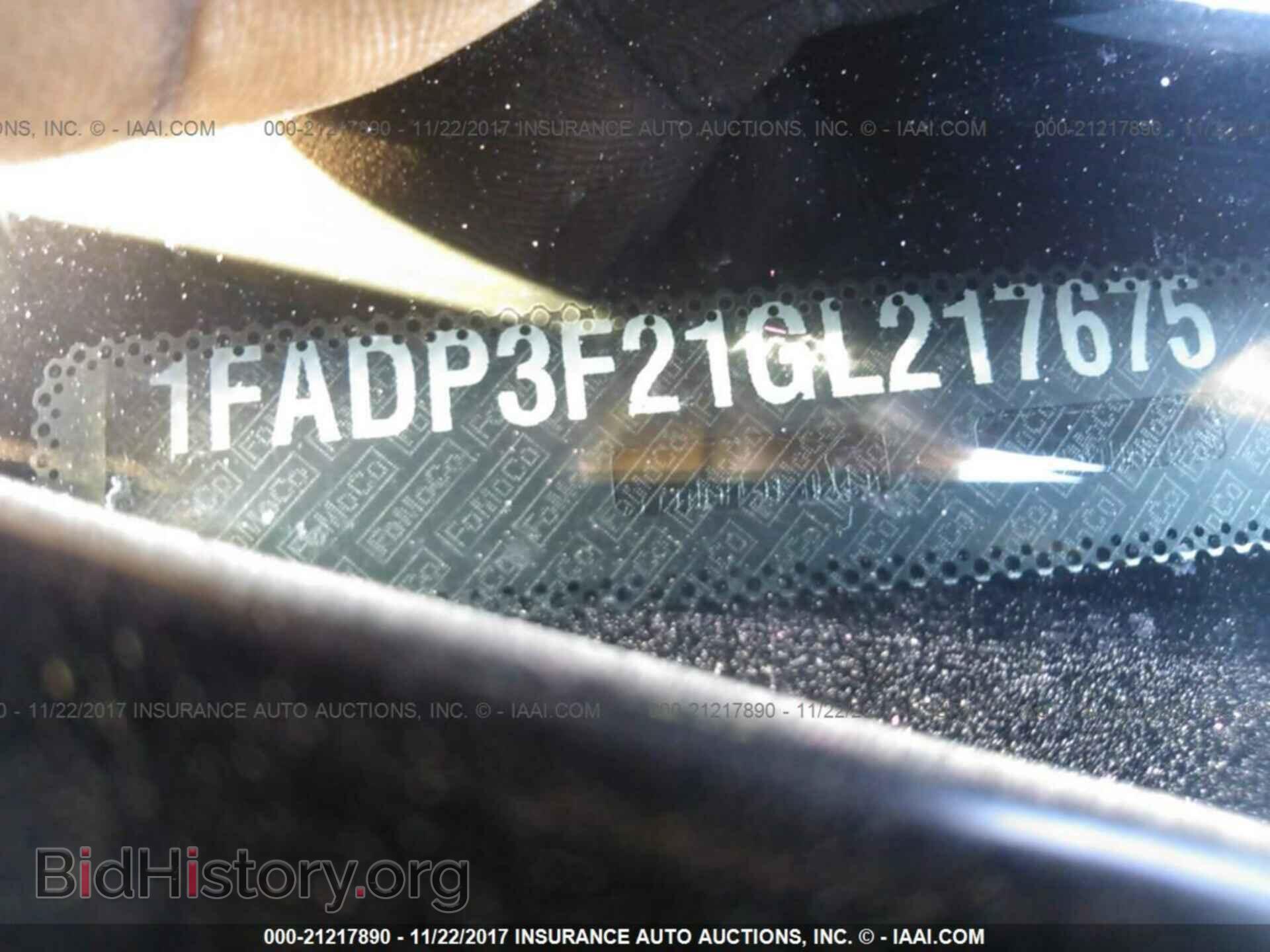 2016 Ford Focus - VIN: 1FADP3F21GL217675 - Фото 9