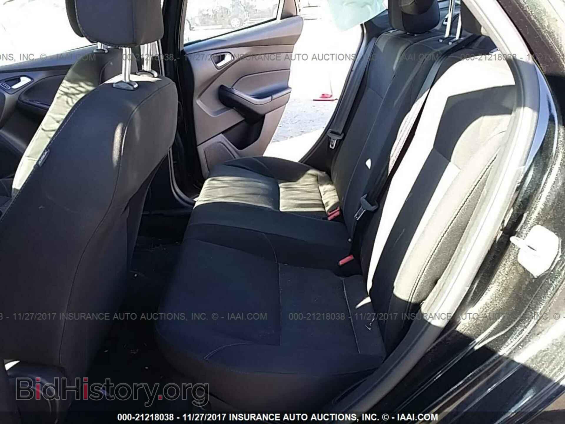 2015 Ford Focus - VIN: 1FADP3F26FL329709 - Photo 8