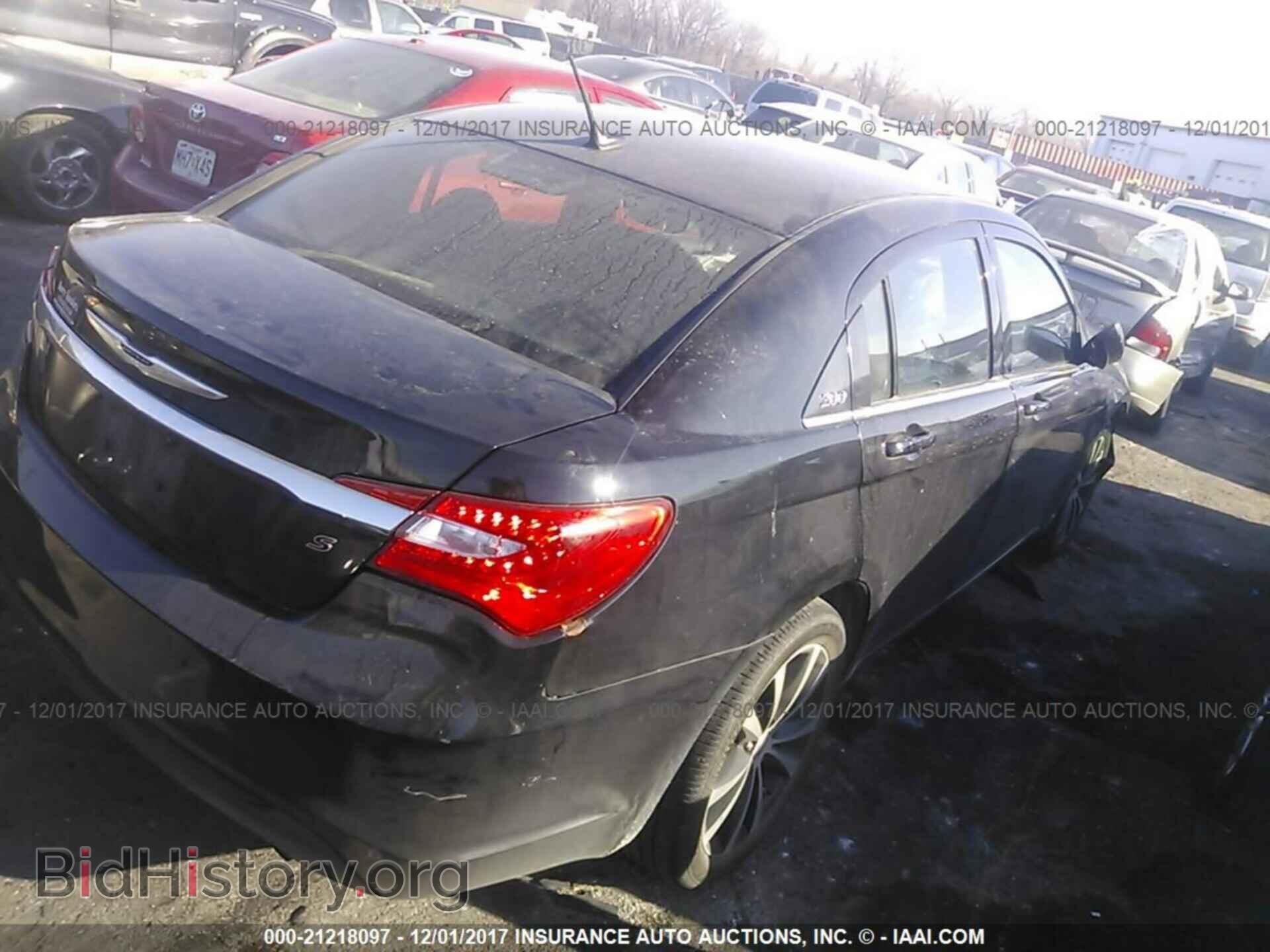 2013 Chrysler 200 - VIN: 1C3CCBBB6DN578261 - Photo 4