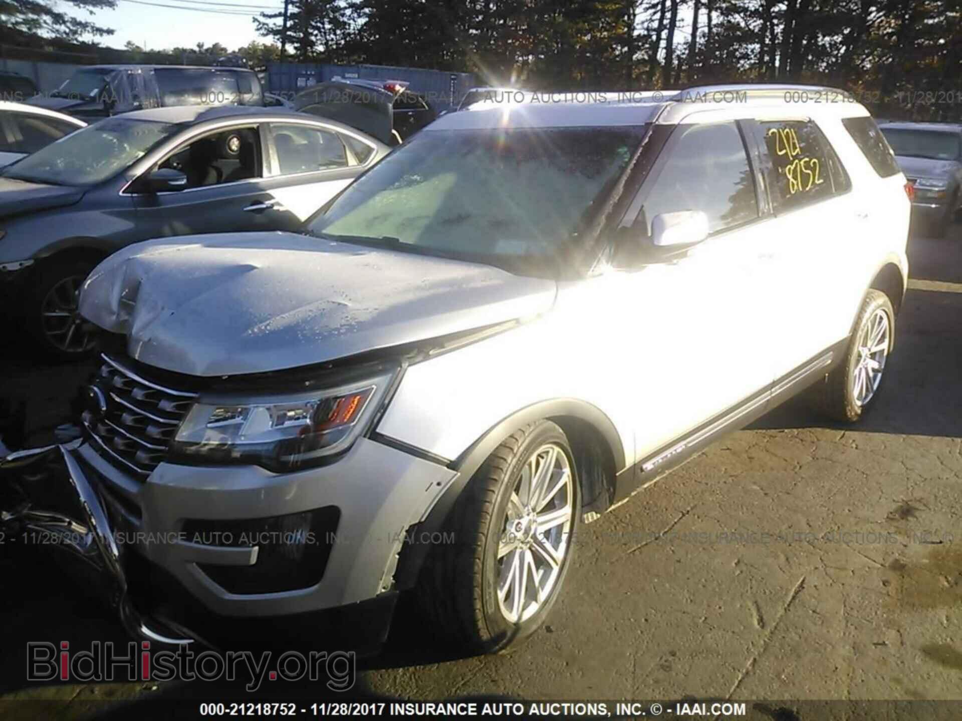 2016 Ford Explorer - VIN: 1FM5K8F89GGA10440 - Photo 2