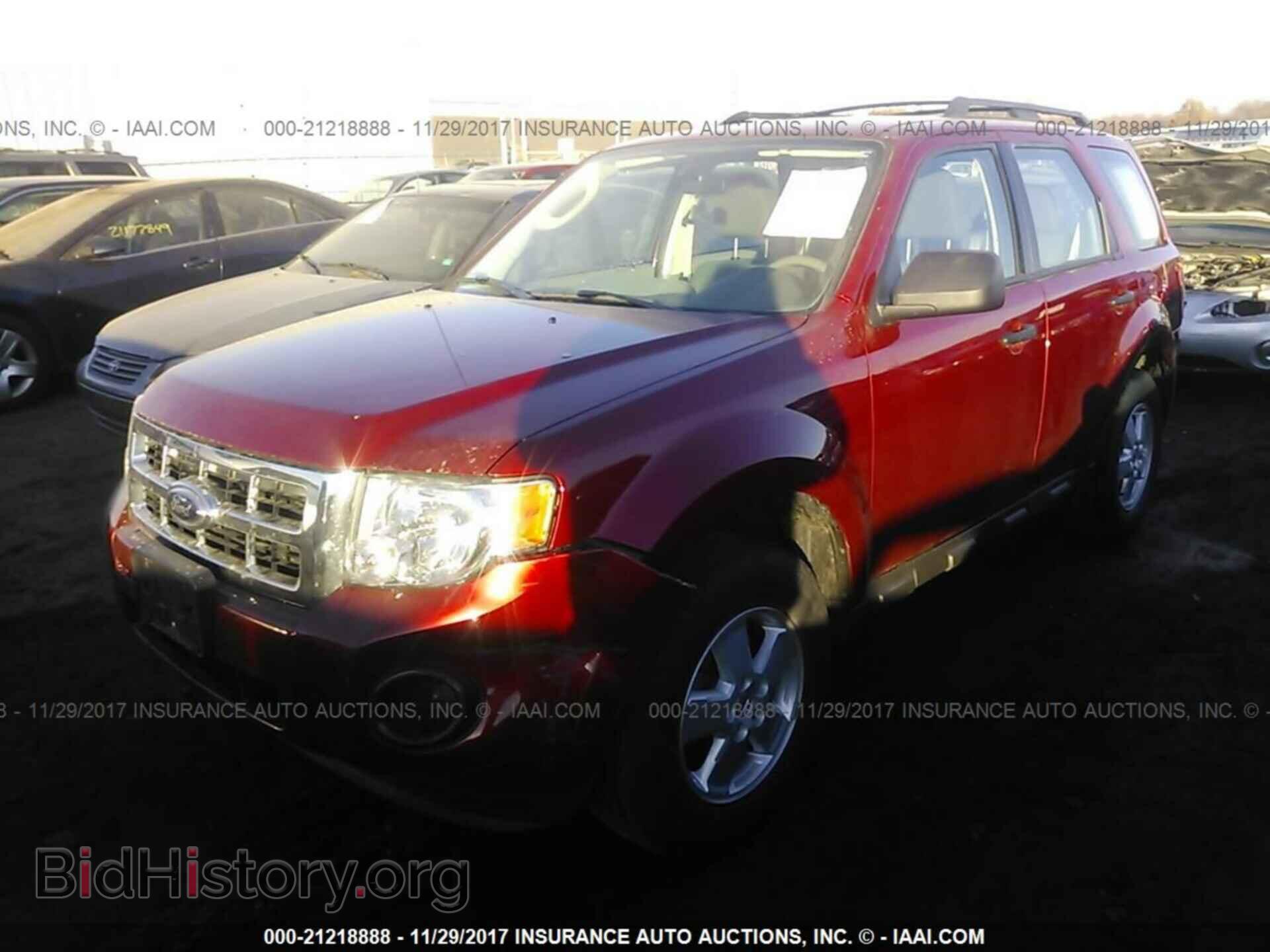 2012 Ford Escape - VIN: 1FMCU0C74CKC78866 - Фото 2
