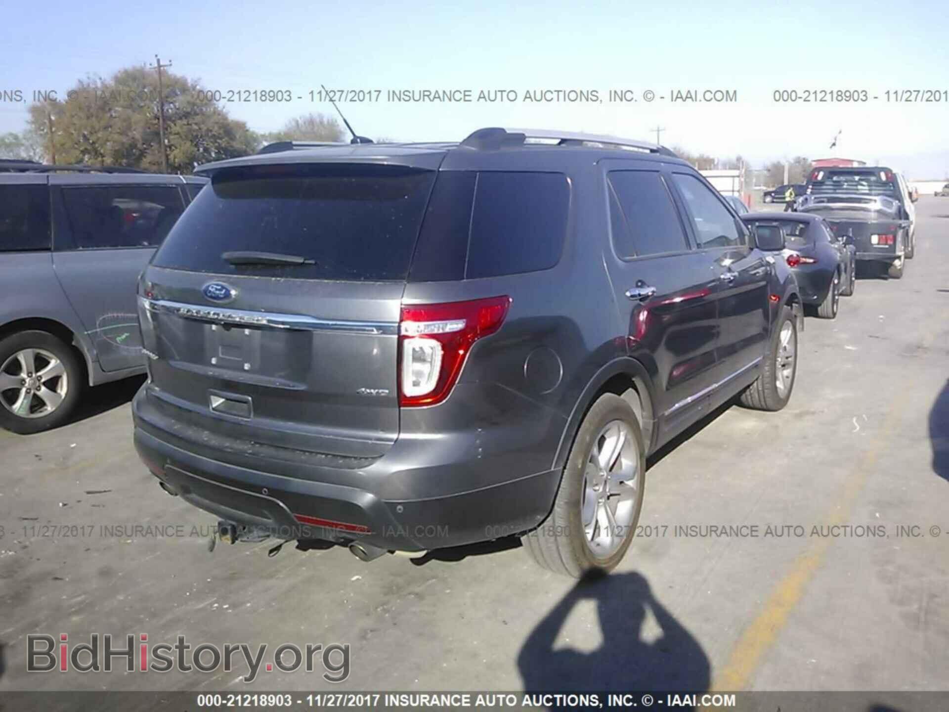 2011 Ford Explorer - VIN: 1FMHK8F85BGA16712 - Фото 4