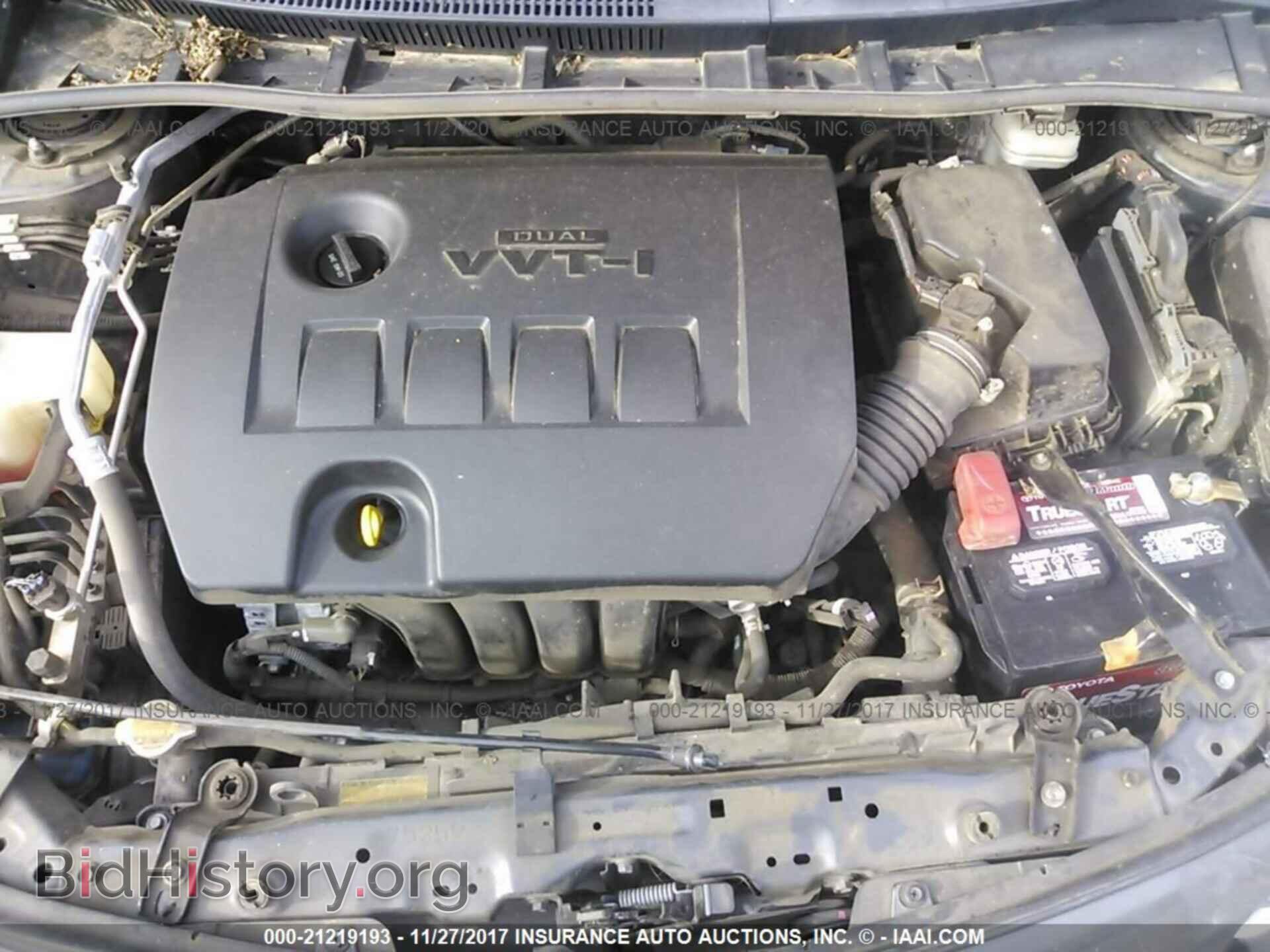 2011 Toyota Corolla - VIN: 2T1BU4EEXBC737515 - Photo 10