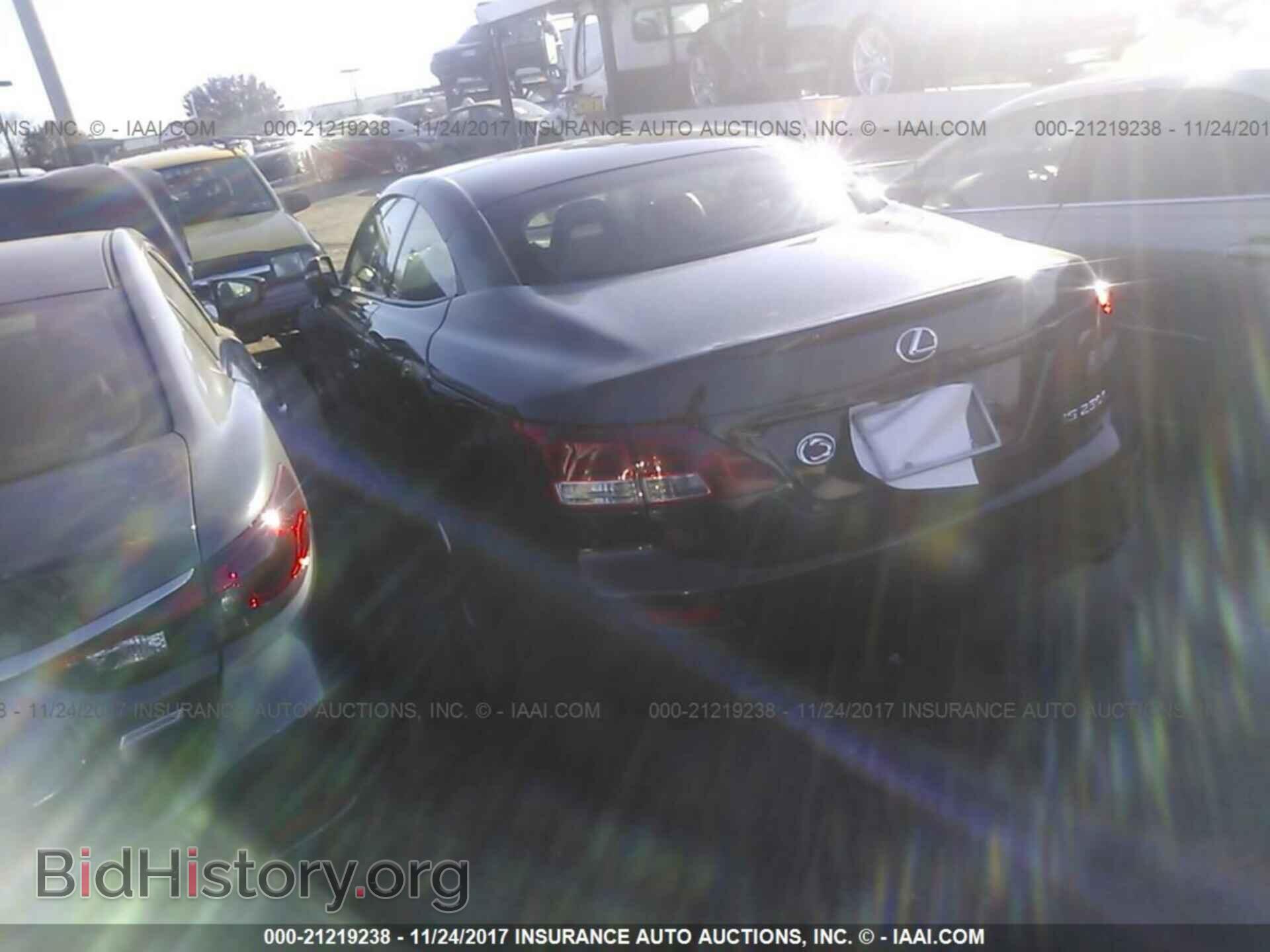 2011 Lexus Is - VIN: JTHFF2C23B2518739 - Фото 3