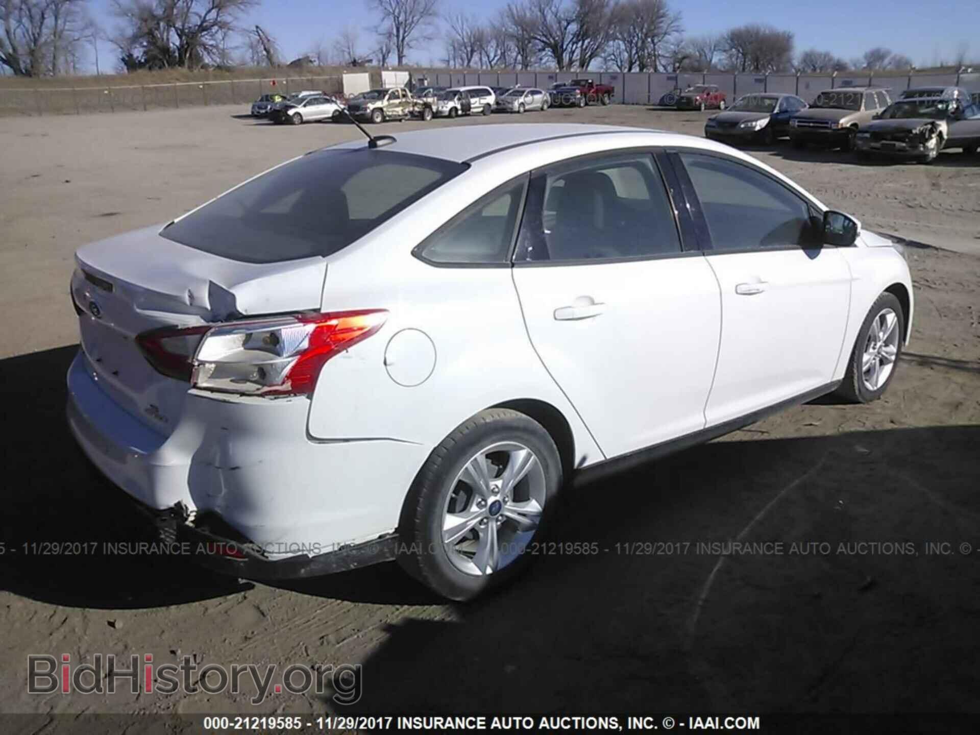 2013 Ford Focus - VIN: 1FADP3F24DL234367 - Photo 4