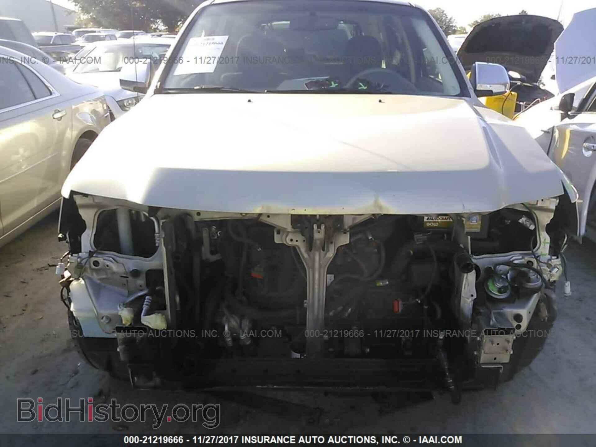 2012 Ford Escape - VIN: 1FMCU0C70CKA20442 - Photo 6