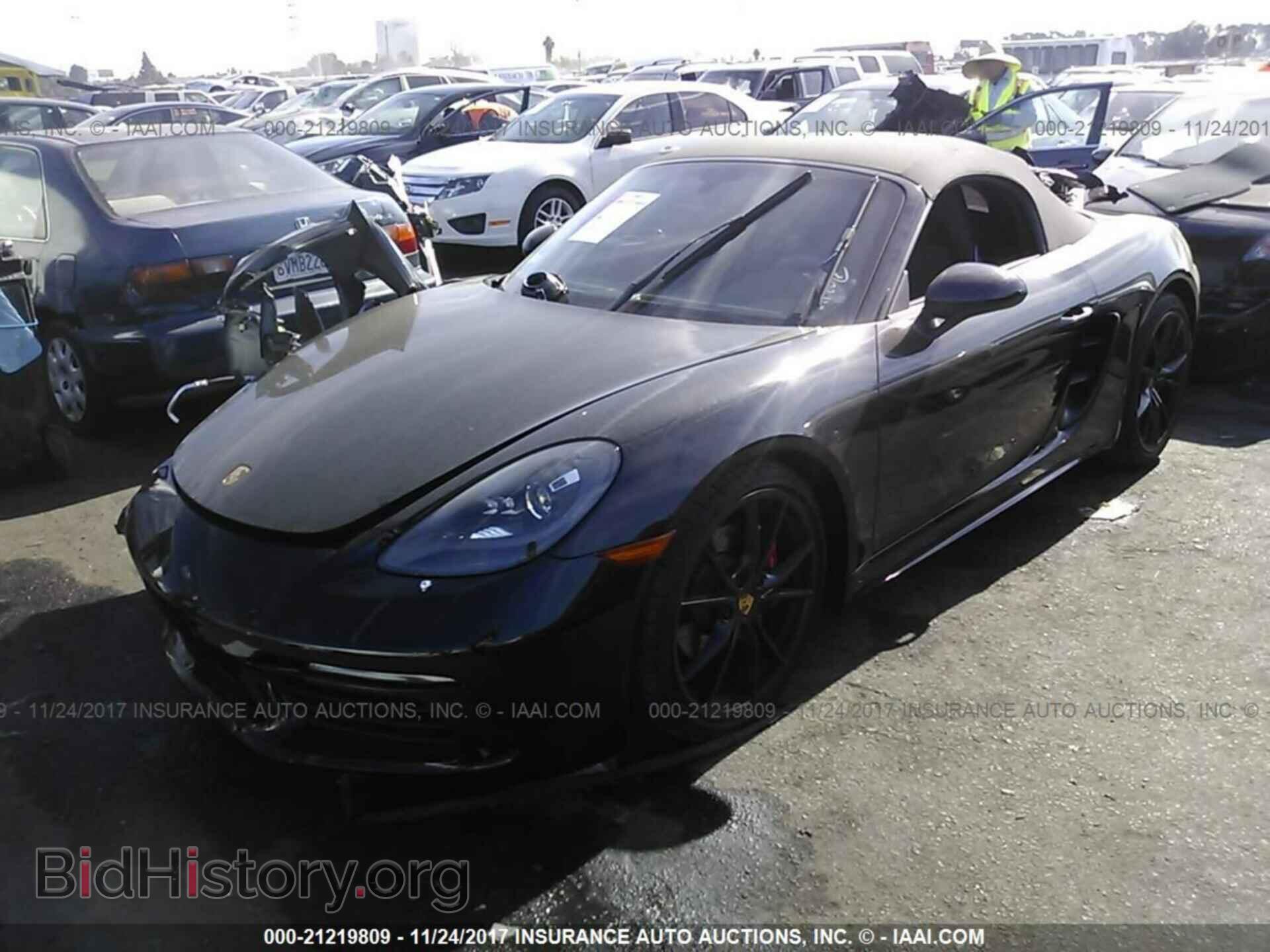 2017 Porsche Boxster - VIN: WP0CA2A80HS221608 - Фото 2
