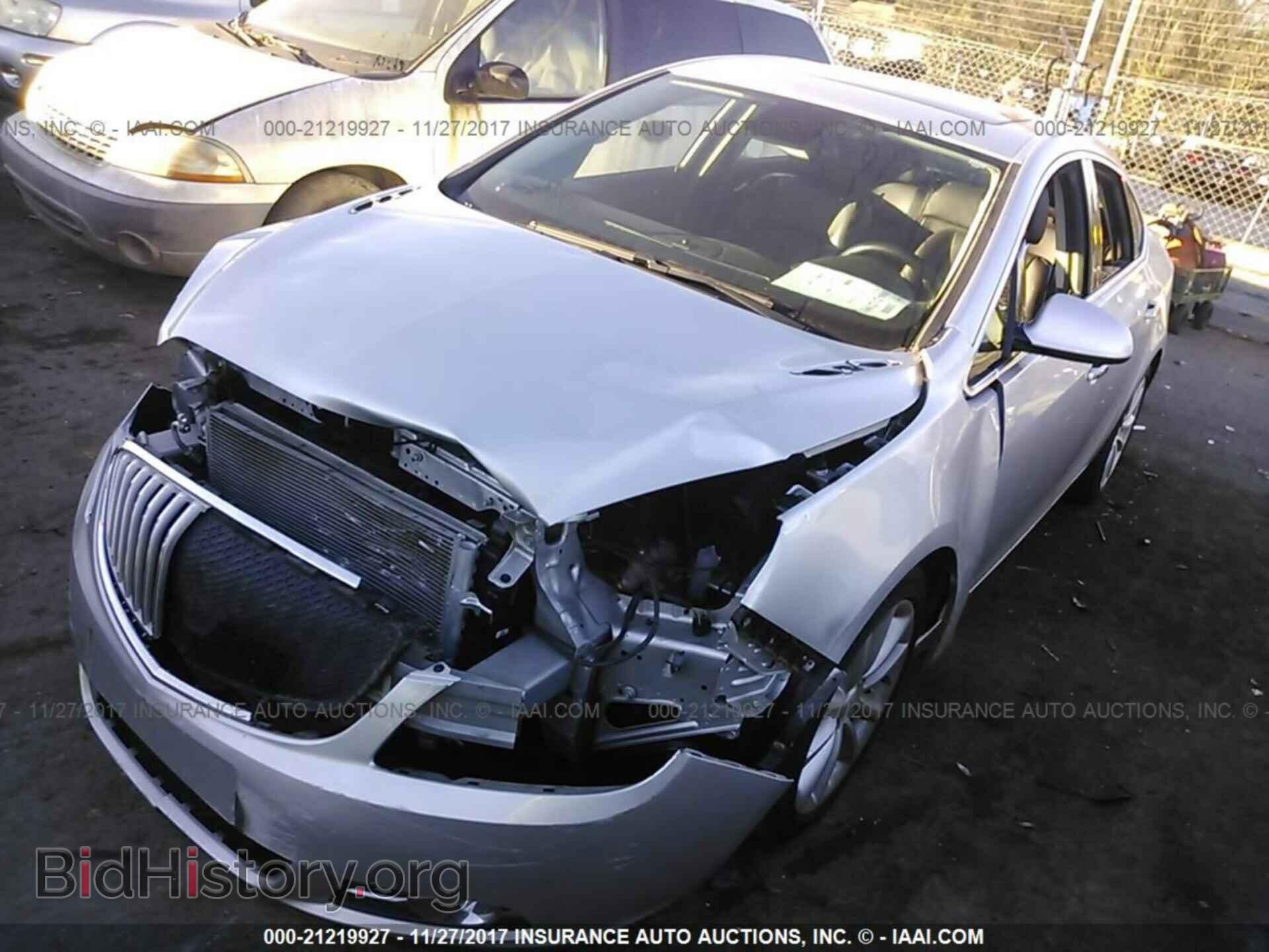 2013 Buick Verano - VIN: 1G4PS5SK2D4186283 - Фото 2