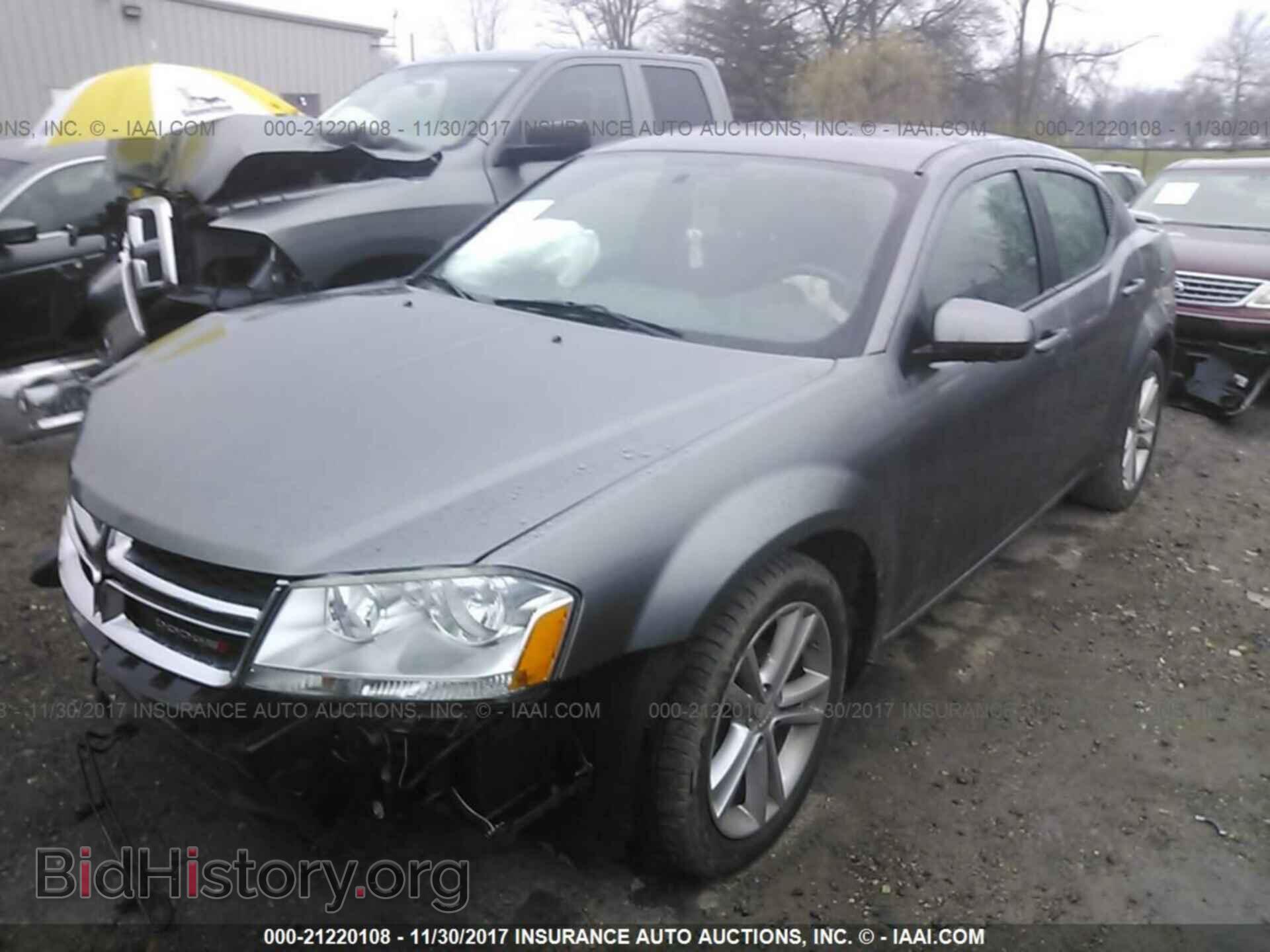 2012 Dodge Avenger - VIN: 1C3CDZCB1CN238342 - Фото 2