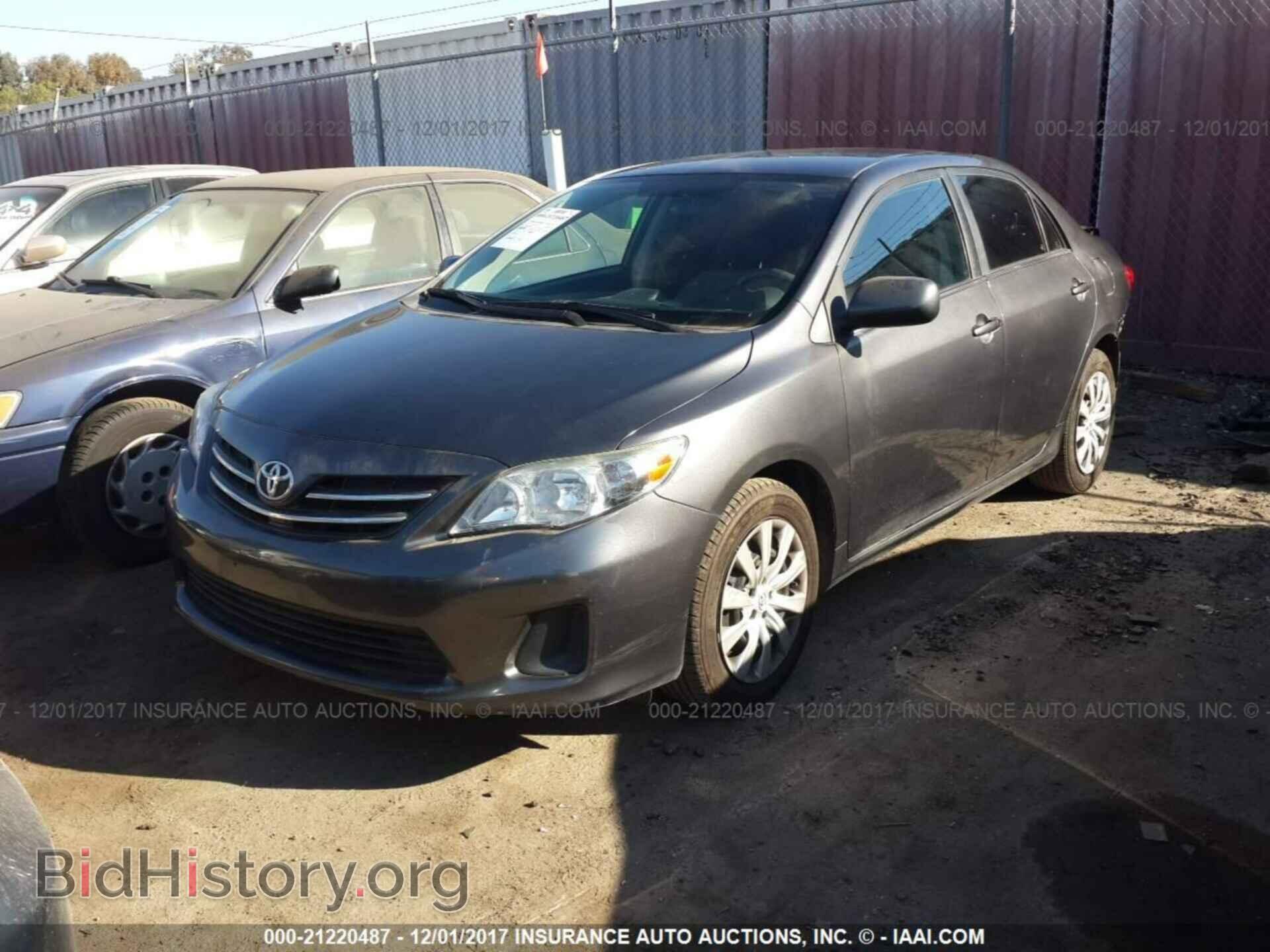 2013 Toyota Corolla - VIN: 5YFBU4EE8DP100609 - Photo 2