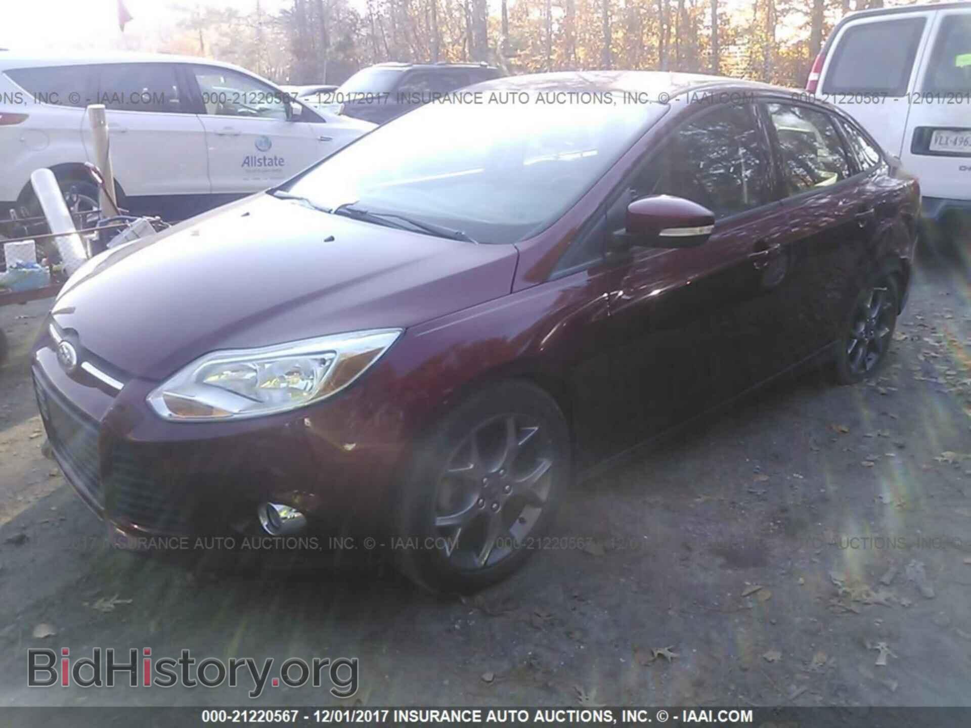 2013 Ford Focus - VIN: 1FADP3F26DL224651 - Фото 2