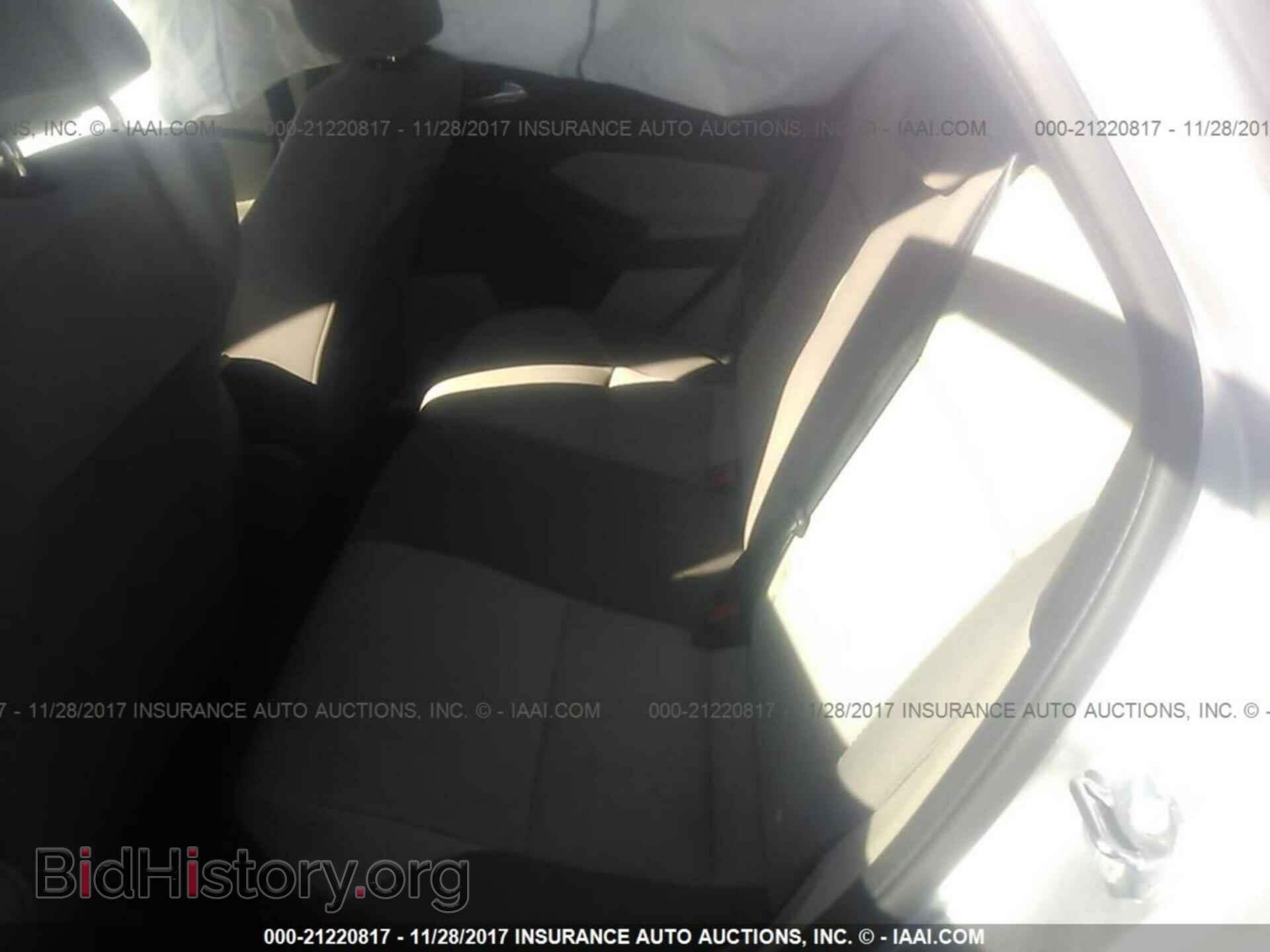 2012 Ford Focus - VIN: 1FAHP3K23CL464729 - Фото 8