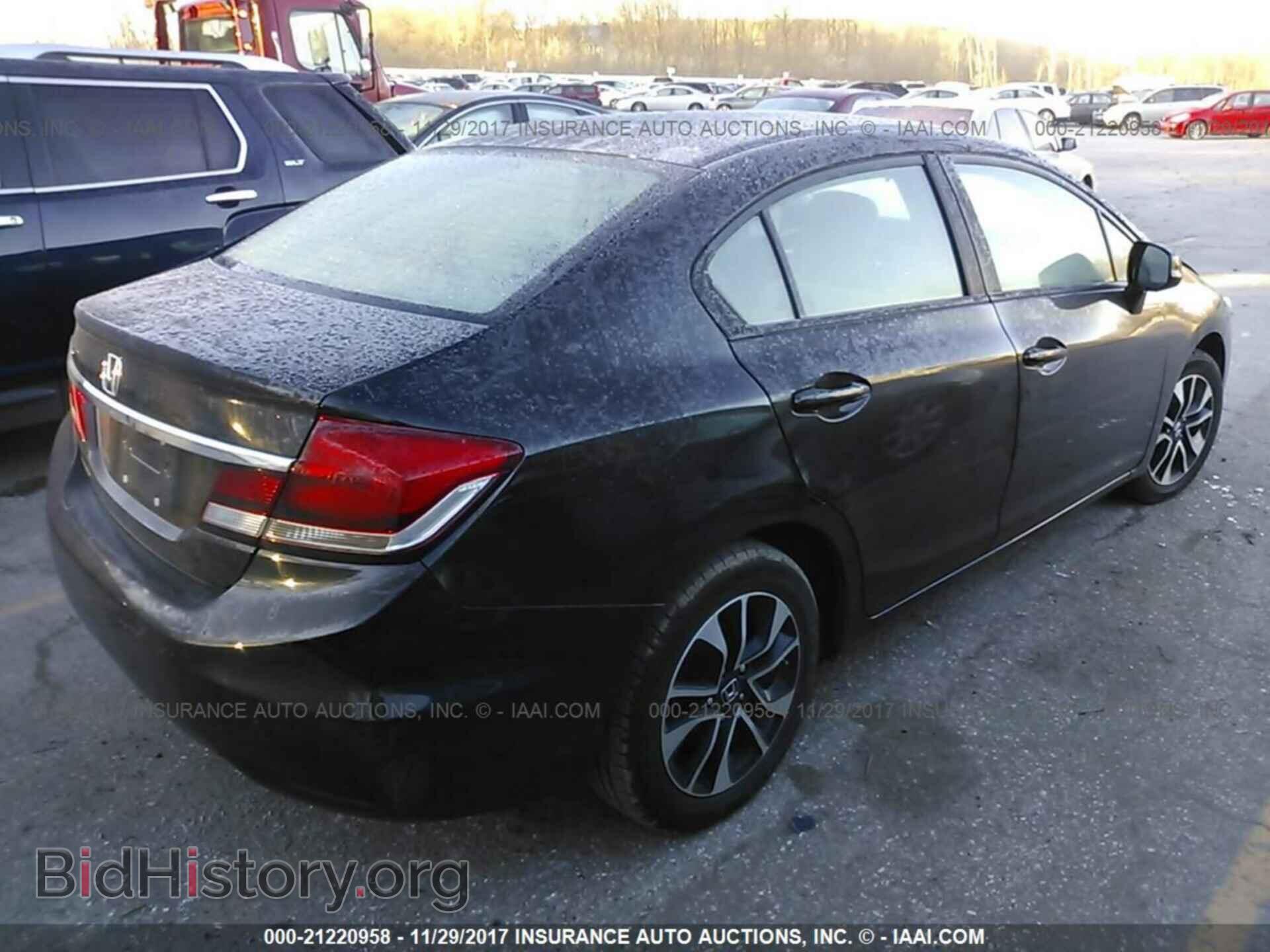 2013 Honda Civic - VIN: 19XFB2F89DE005272 - Photo 4