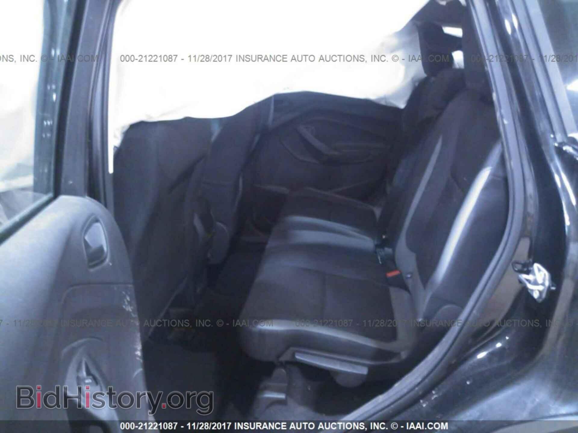 2015 Ford Escape - VIN: 1FMCU0F74FUB00220 - Photo 8
