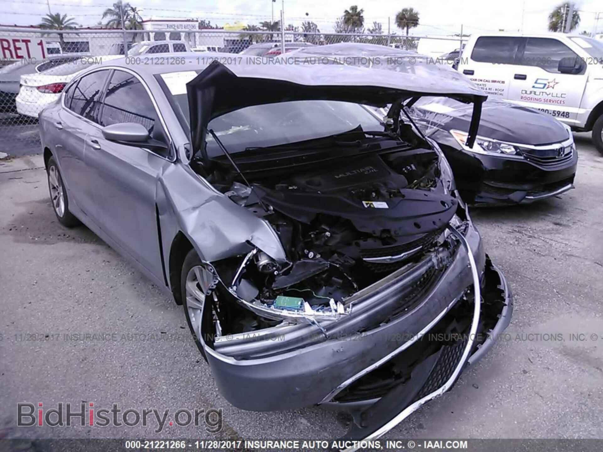 Photo 1C3CCCAB0FN596880 - Chrysler 200 2015