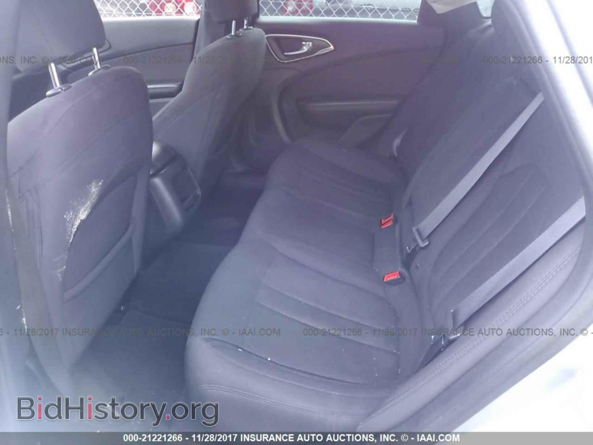 2015 Chrysler 200 - VIN: 1C3CCCAB0FN596880 - Photo 8