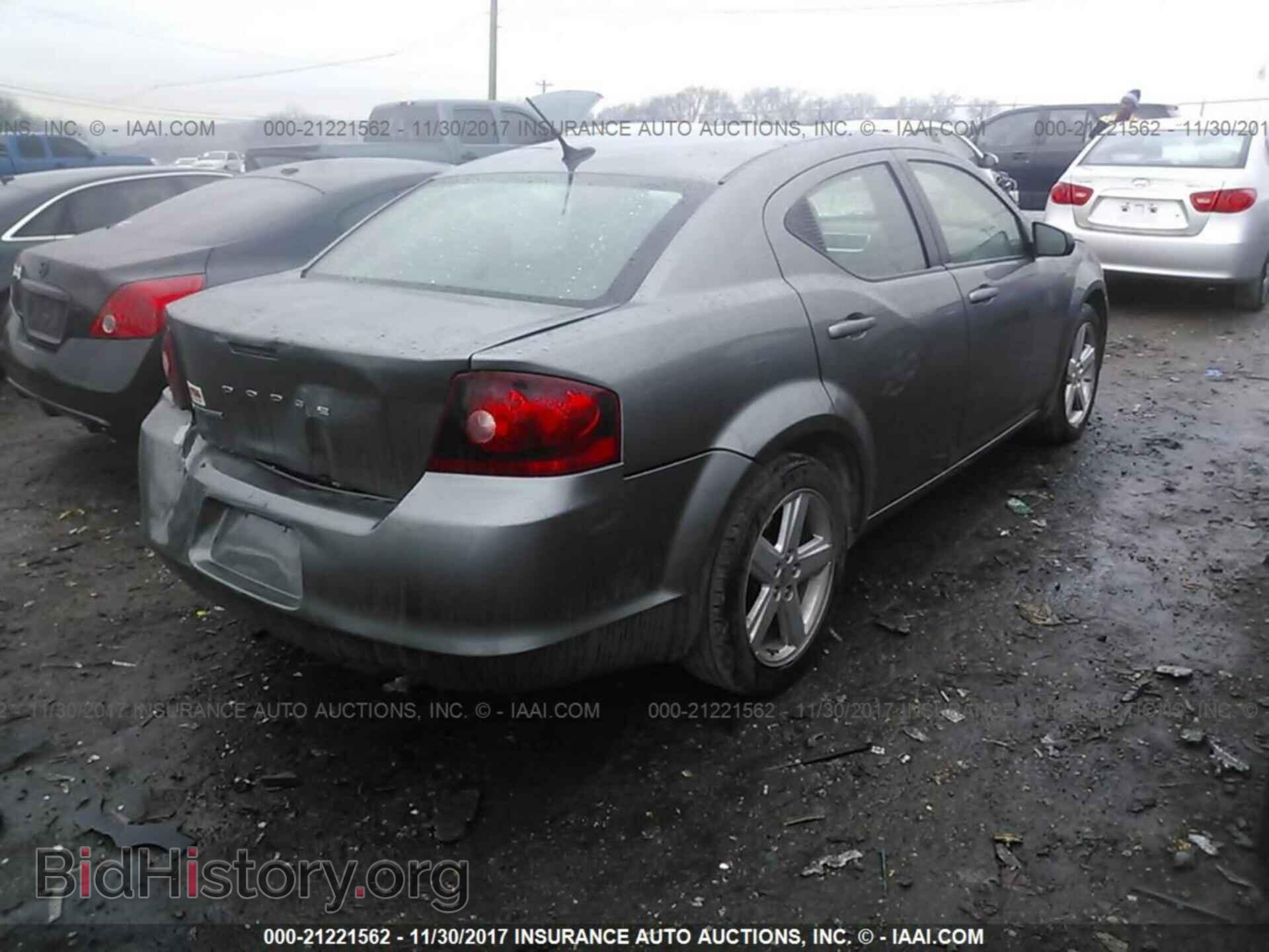 2013 Dodge Avenger - VIN: 1C3CDZAB8DN643859 - Photo 4