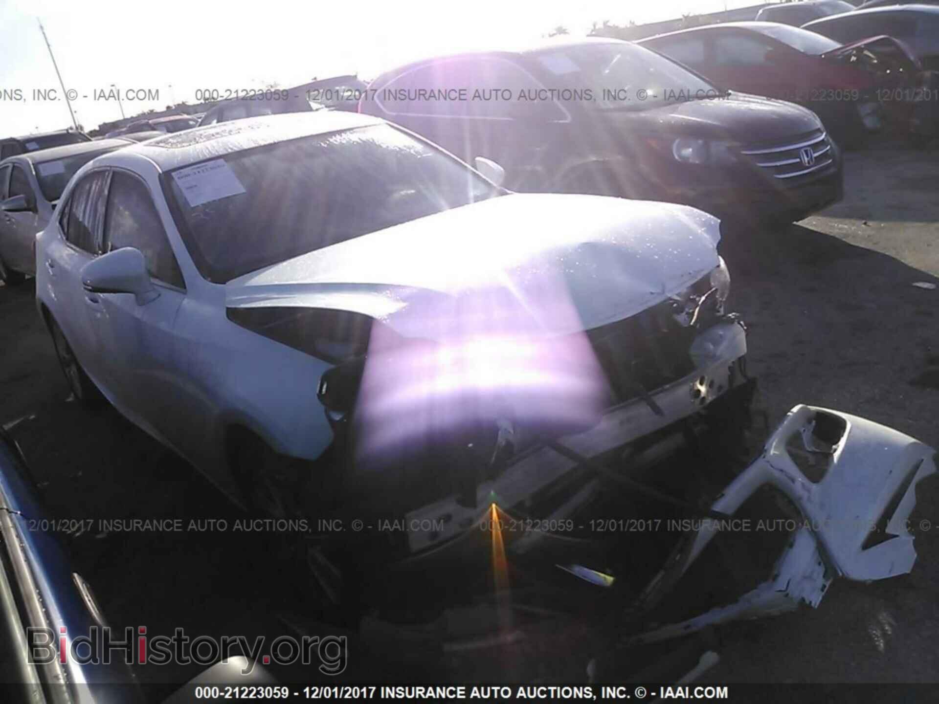 Photo JTHBF1D27F5082506 - Lexus Is 2015