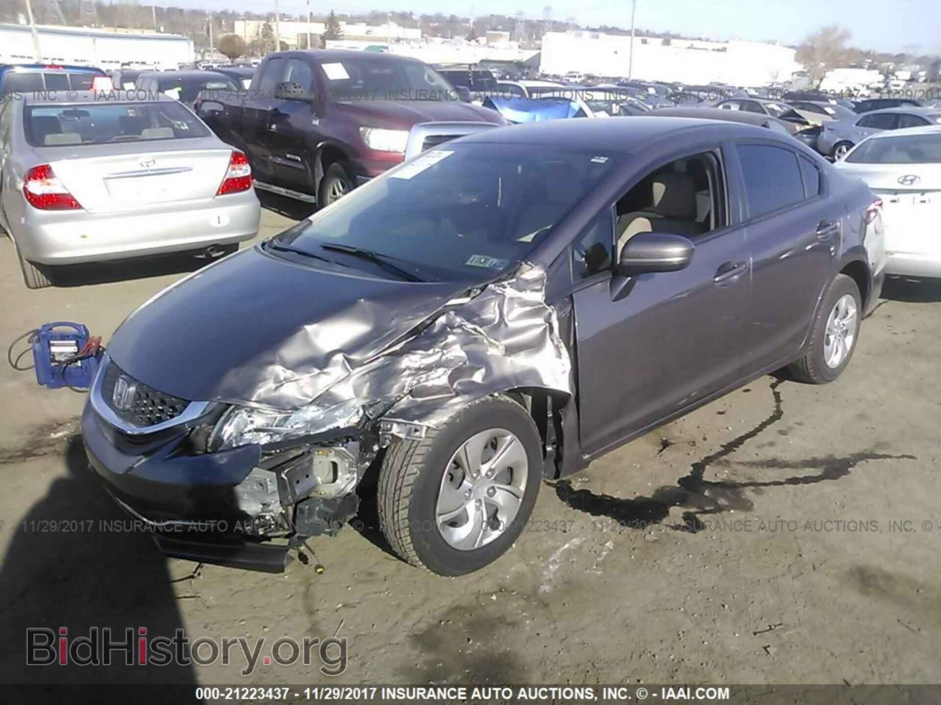 2014 Honda Civic - VIN: 19XFB2F57EE205414 - Фото 2