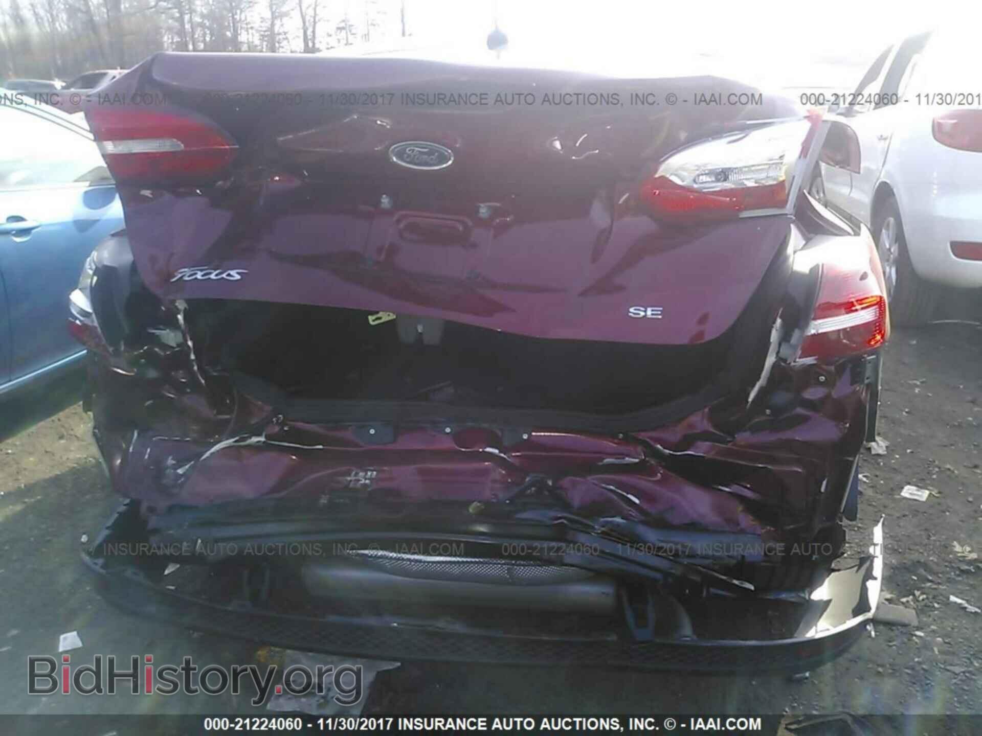 2017 Ford Focus - VIN: 1FADP3F27HL338647 - Фото 6