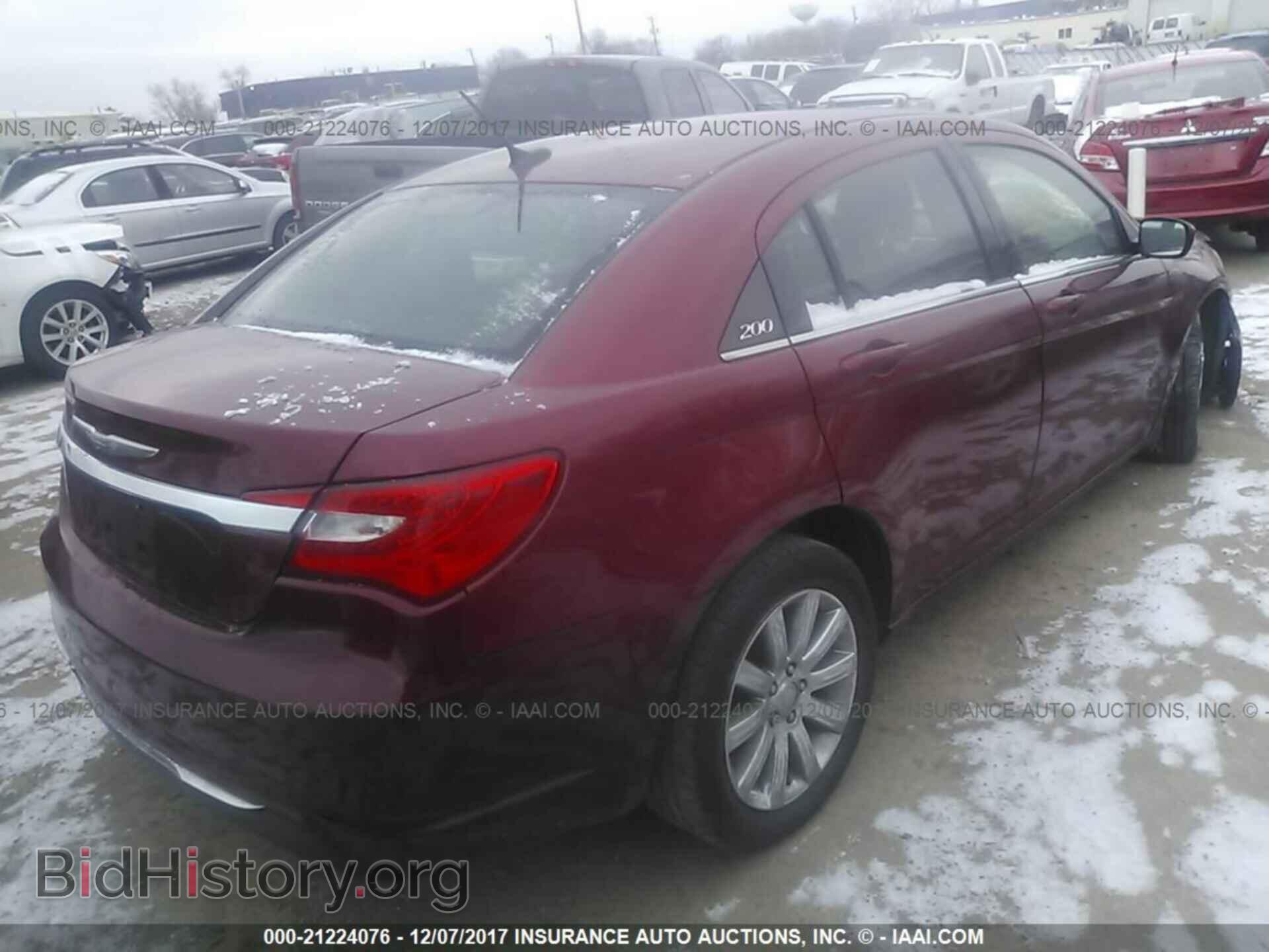 2013 Chrysler 200 - VIN: 1C3CCBBB8DN545178 - Фото 4