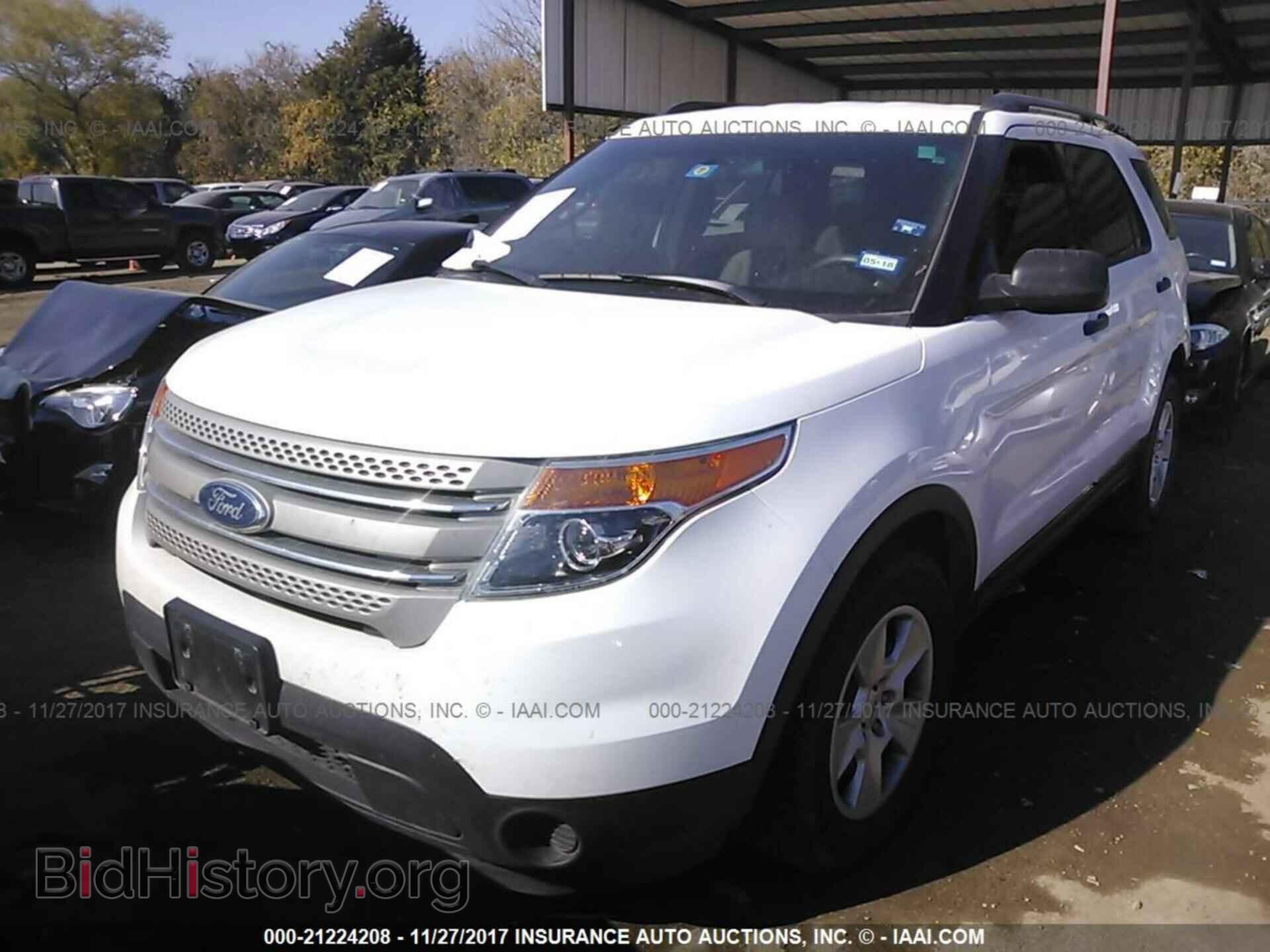 2014 Ford Explorer - VIN: 1FM5K7B80EGA32145 - Photo 2