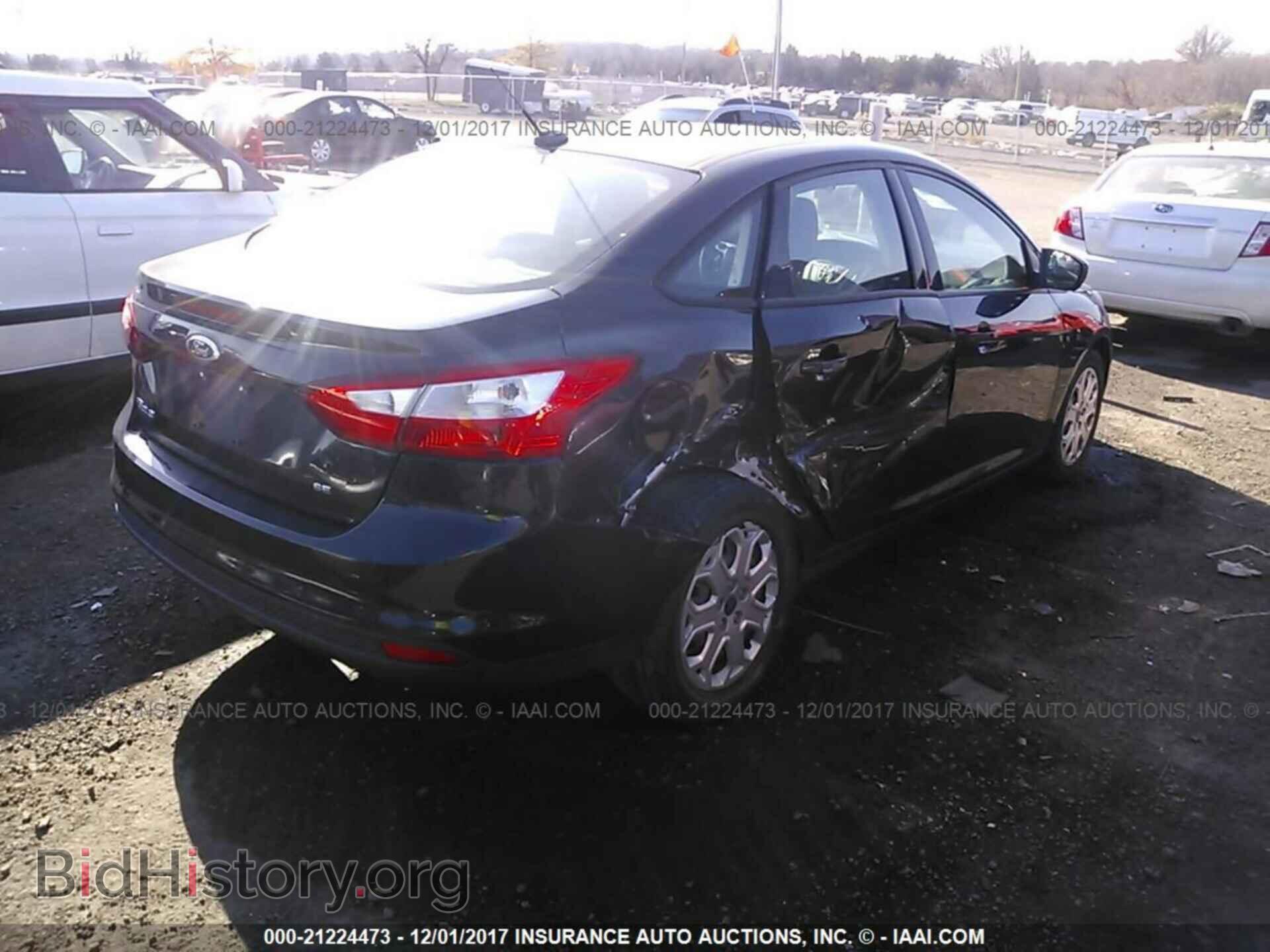 2012 Ford Focus - VIN: 1FAHP3F2XCL170156 - Photo 4