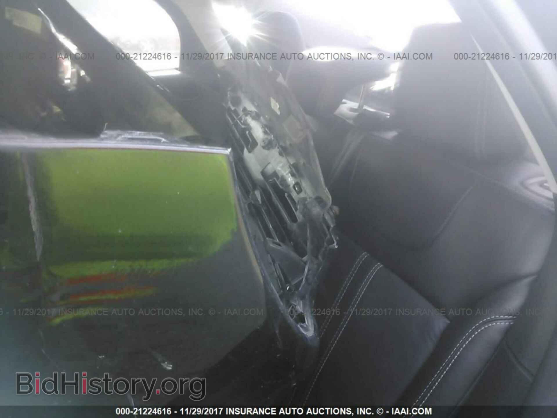 2014 Ford Focus - VIN: 1FADP3F21EL462103 - Photo 8