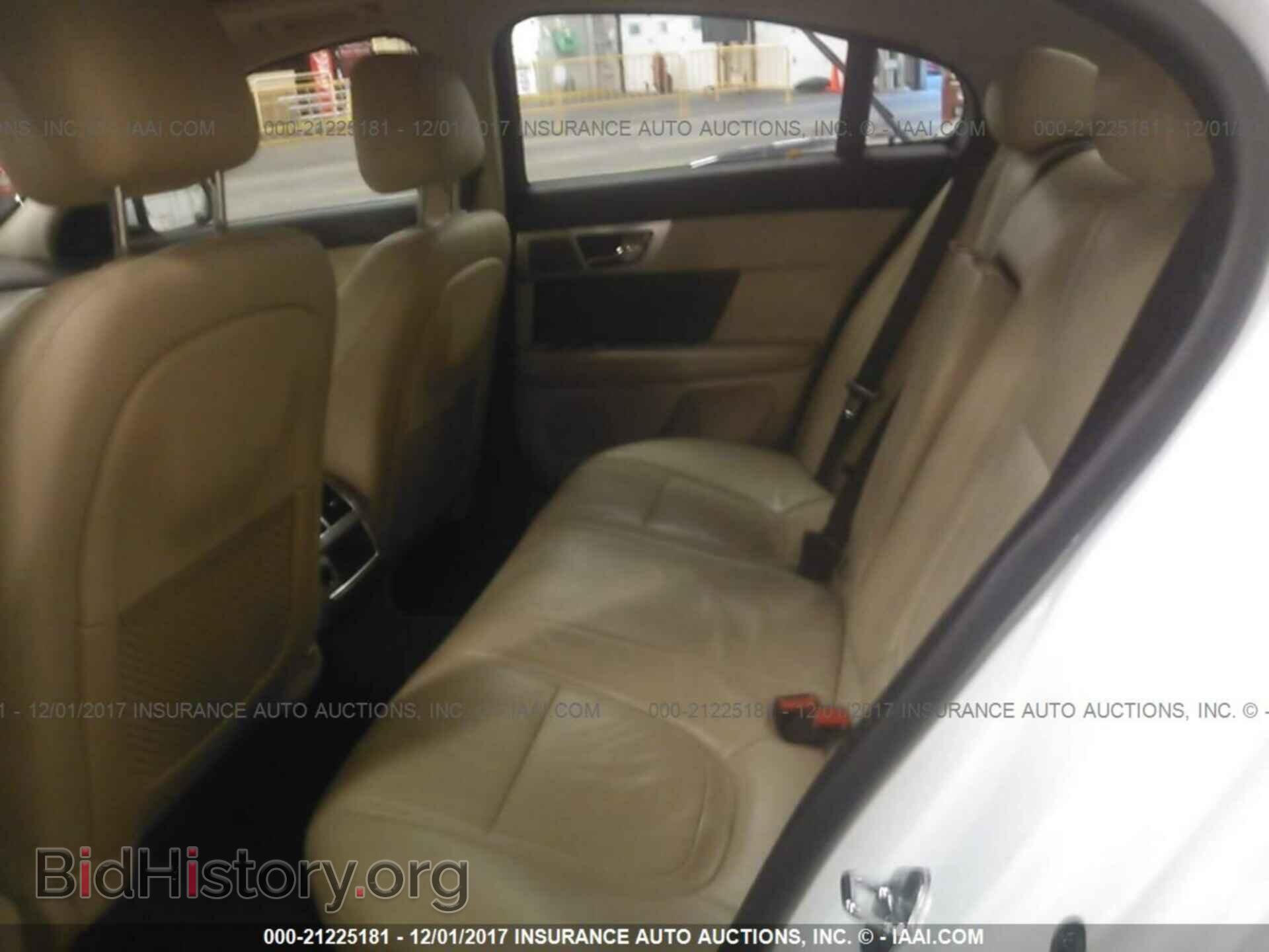 2012 Jaguar Xf - VIN: SAJWA0FB3CLS35982 - Фото 8