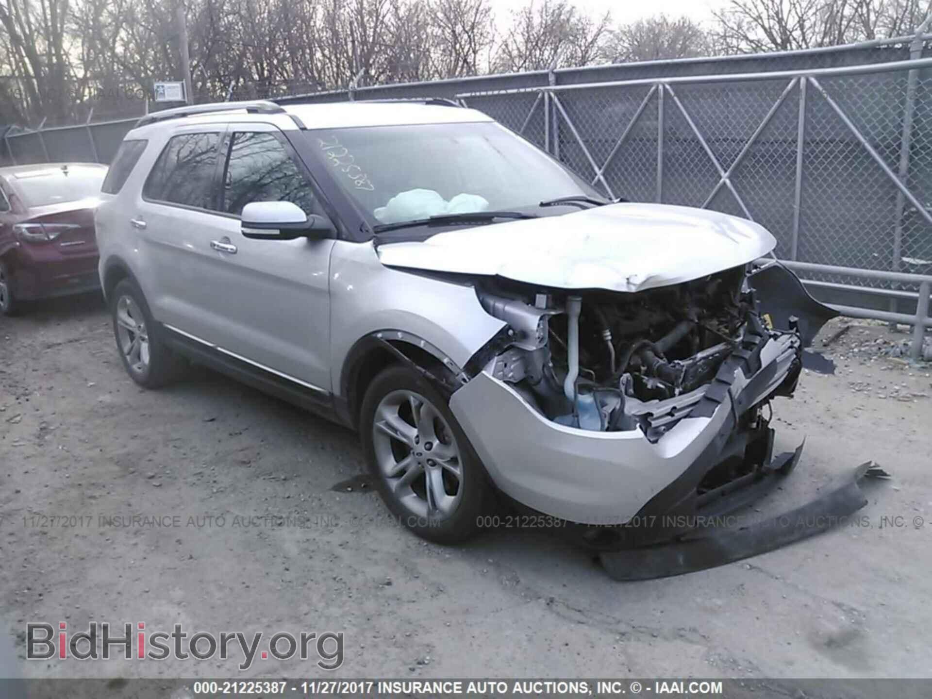 Photo 1FM5K8F86DGC30310 - Ford Explorer 2013