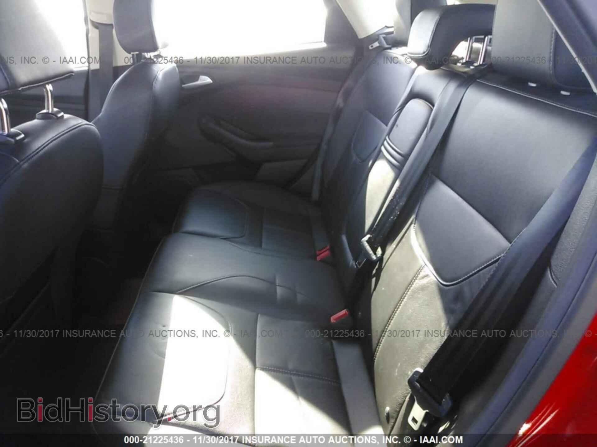 2016 Ford Focus - VIN: 1FADP3K29GL346124 - Photo 8