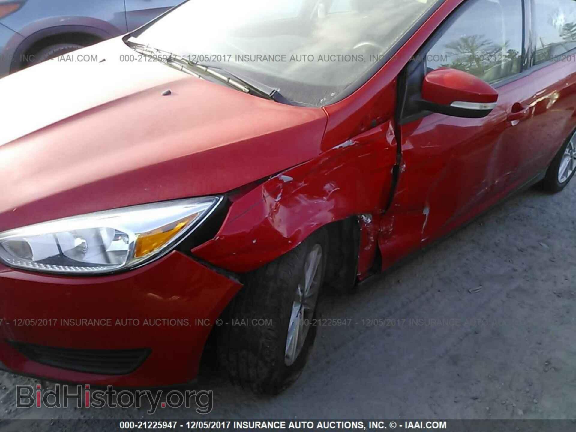 2016 Ford Focus - VIN: 1FADP3K20GL213879 - Photo 6