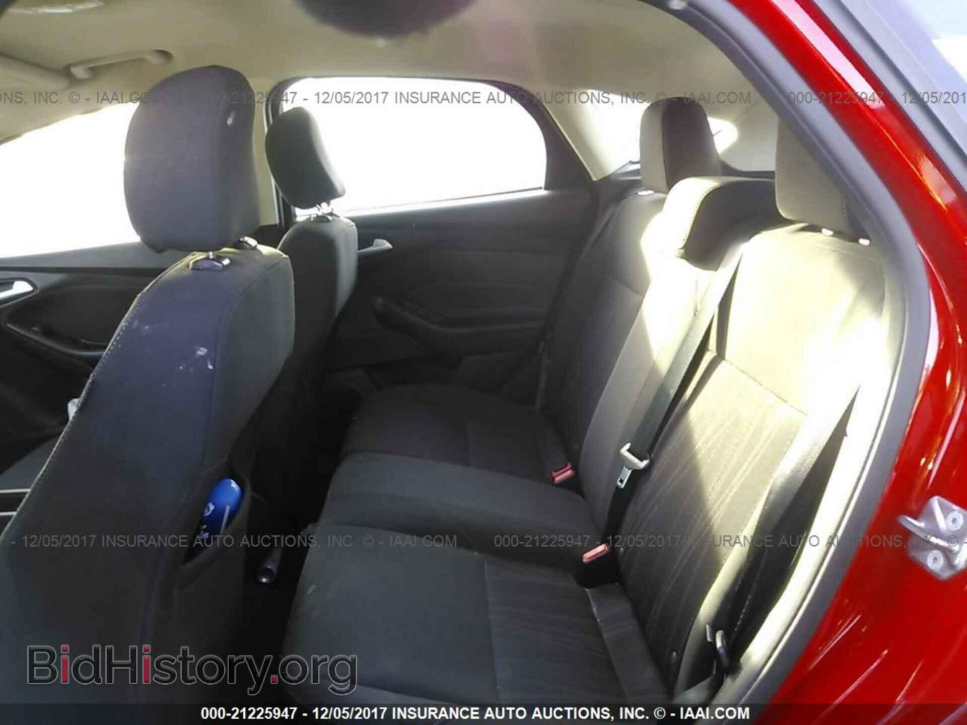 2016 Ford Focus - VIN: 1FADP3K20GL213879 - Photo 8