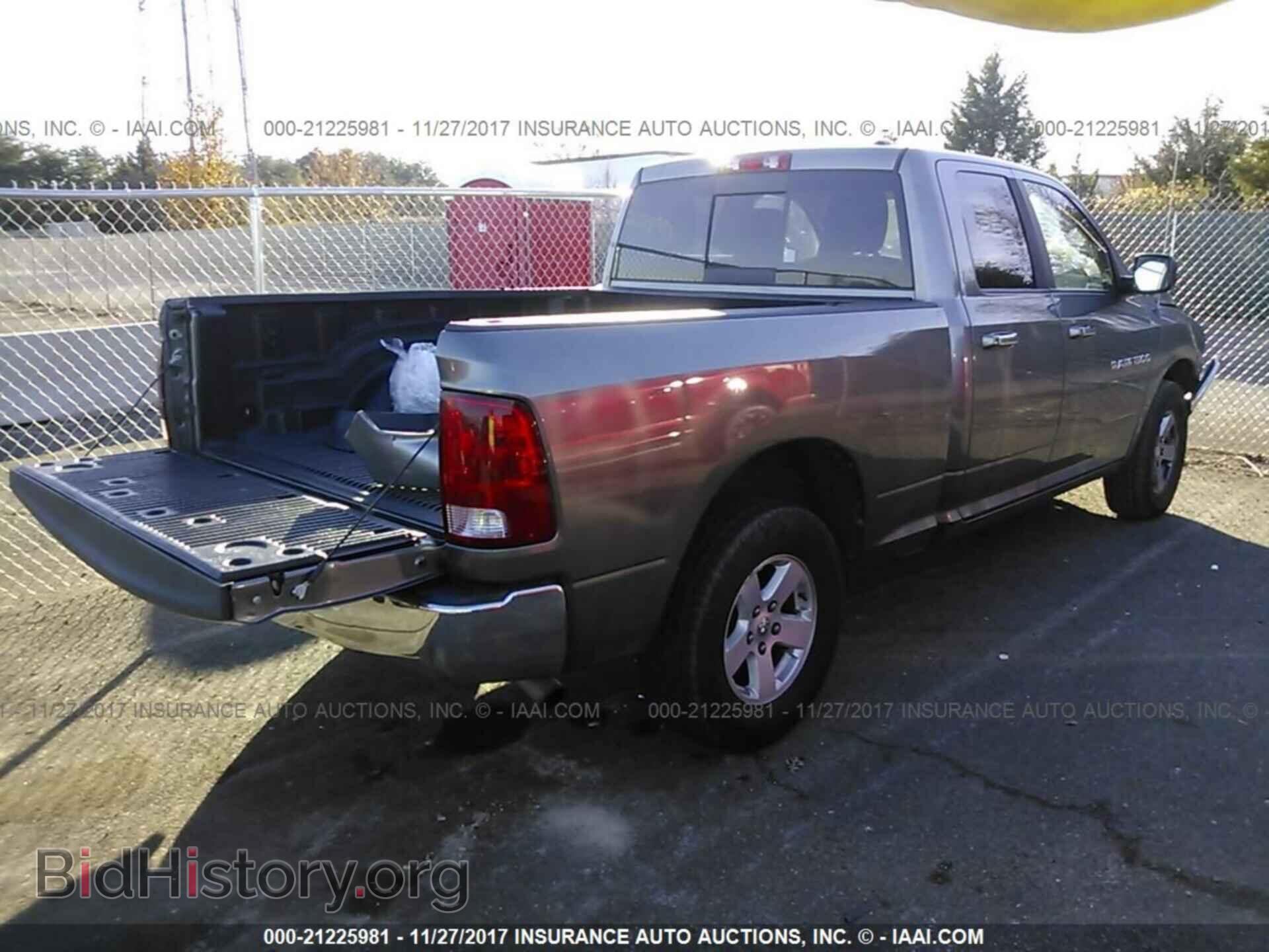 2011 Dodge Ram 1500 - VIN: 1D7RV1GP9BS674842 - Фото 4