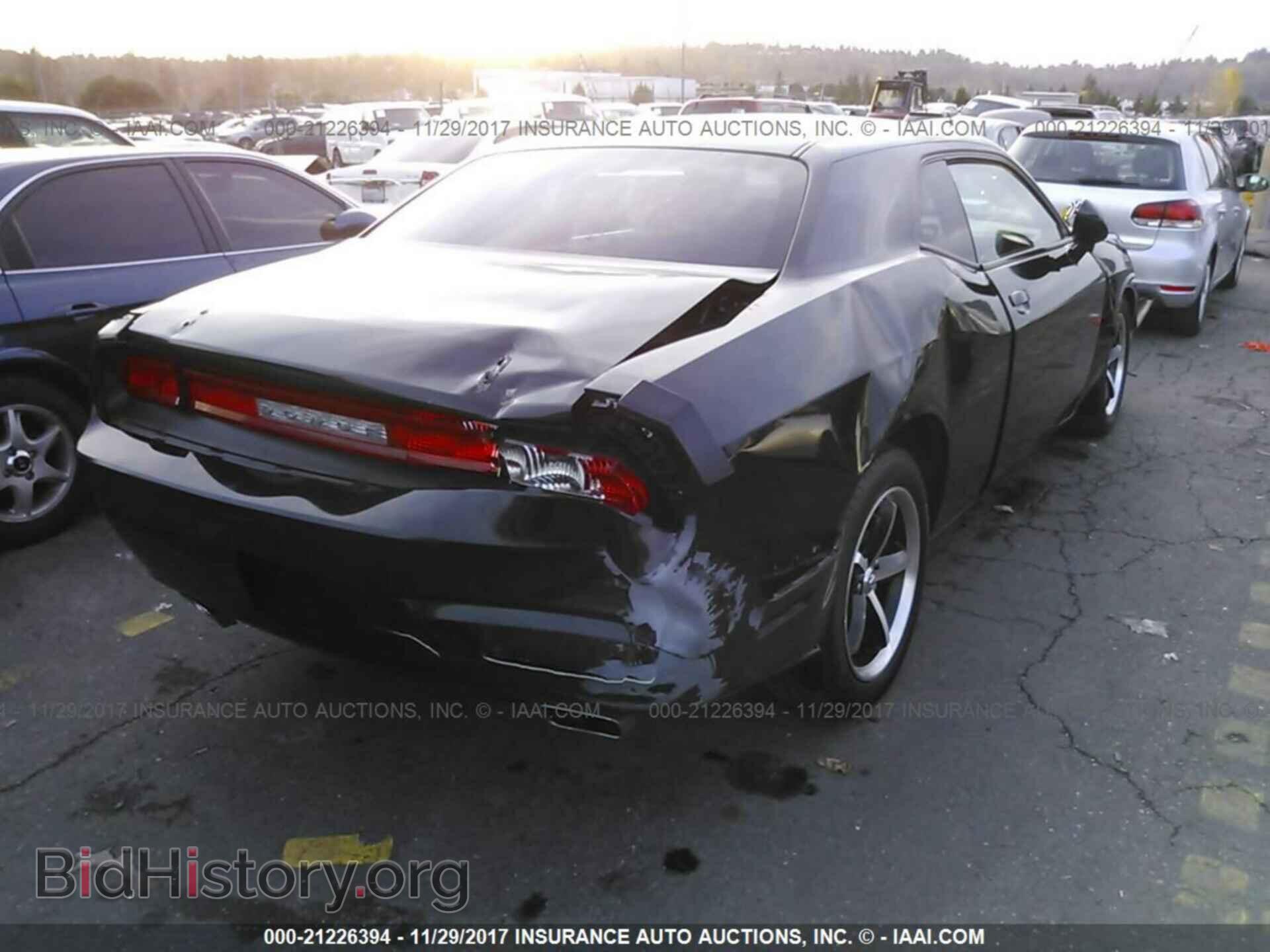 2011 Dodge Challenger - VIN: 2B3CJ4DG2BH515641 - Фото 4