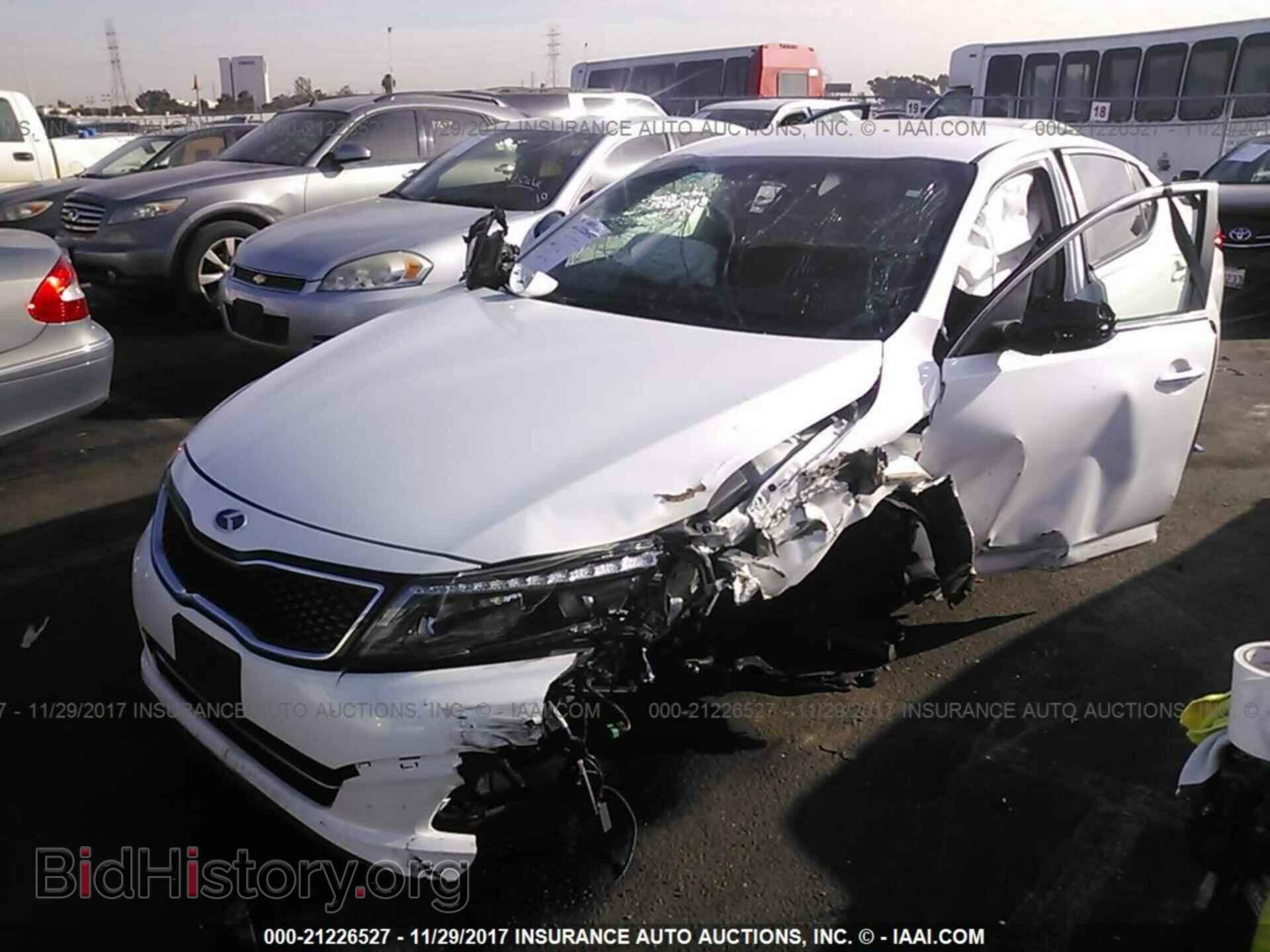 2014 Kia Optima - VIN: 5XXGR4A77EG296664 - Фото 2