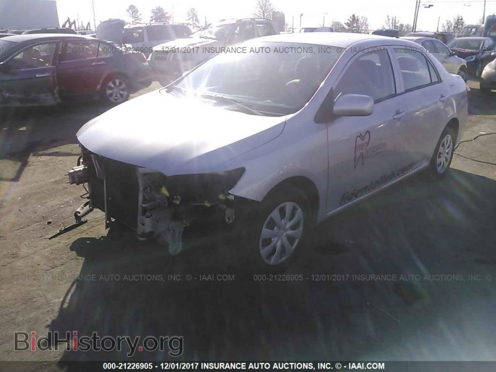 2013 Toyota Corolla - VIN: 2T1BU4EE2DC986460 - Фото 2