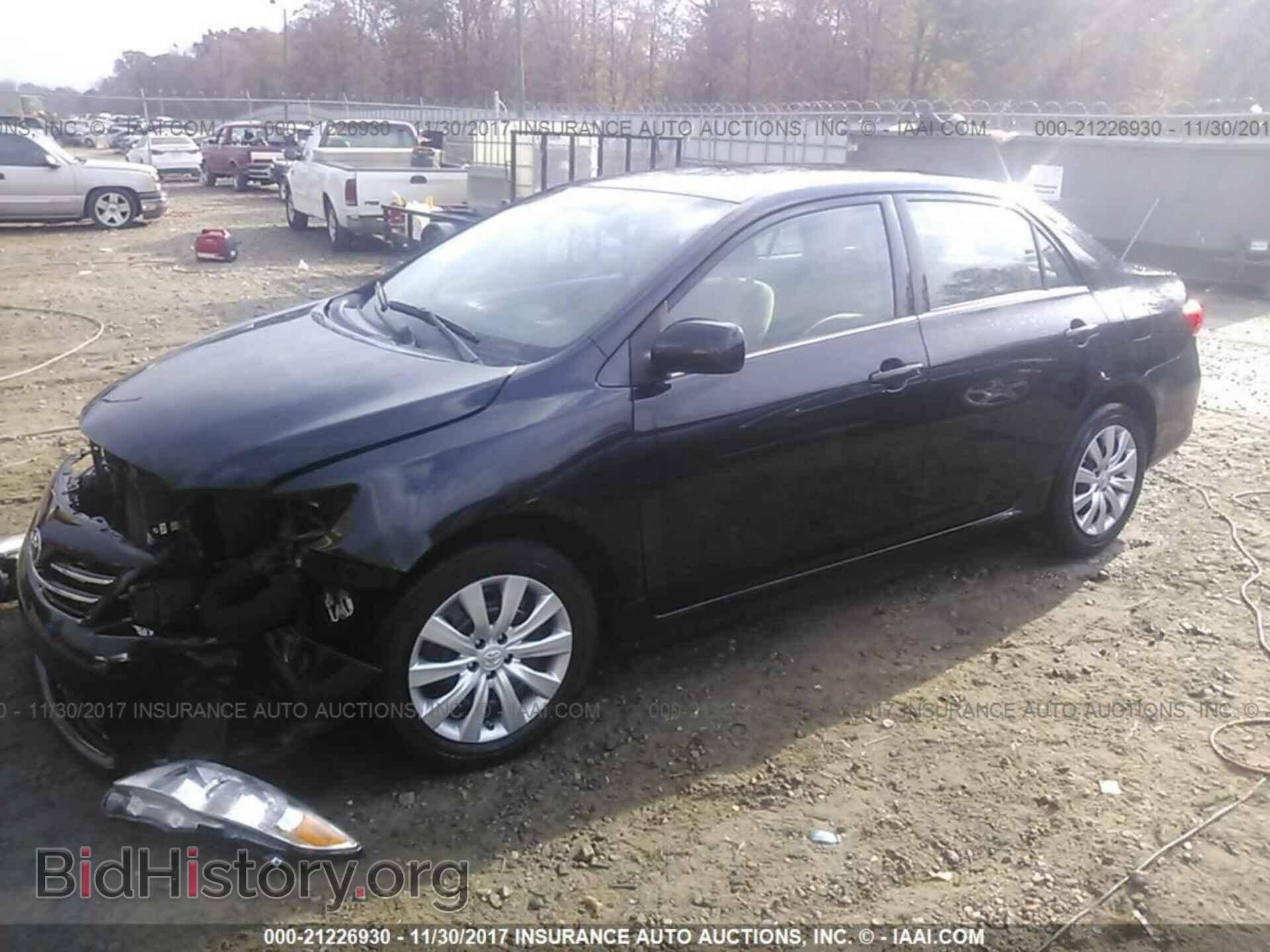 2013 Toyota Corolla - VIN: 2T1BU4EE9DC085330 - Фото 2