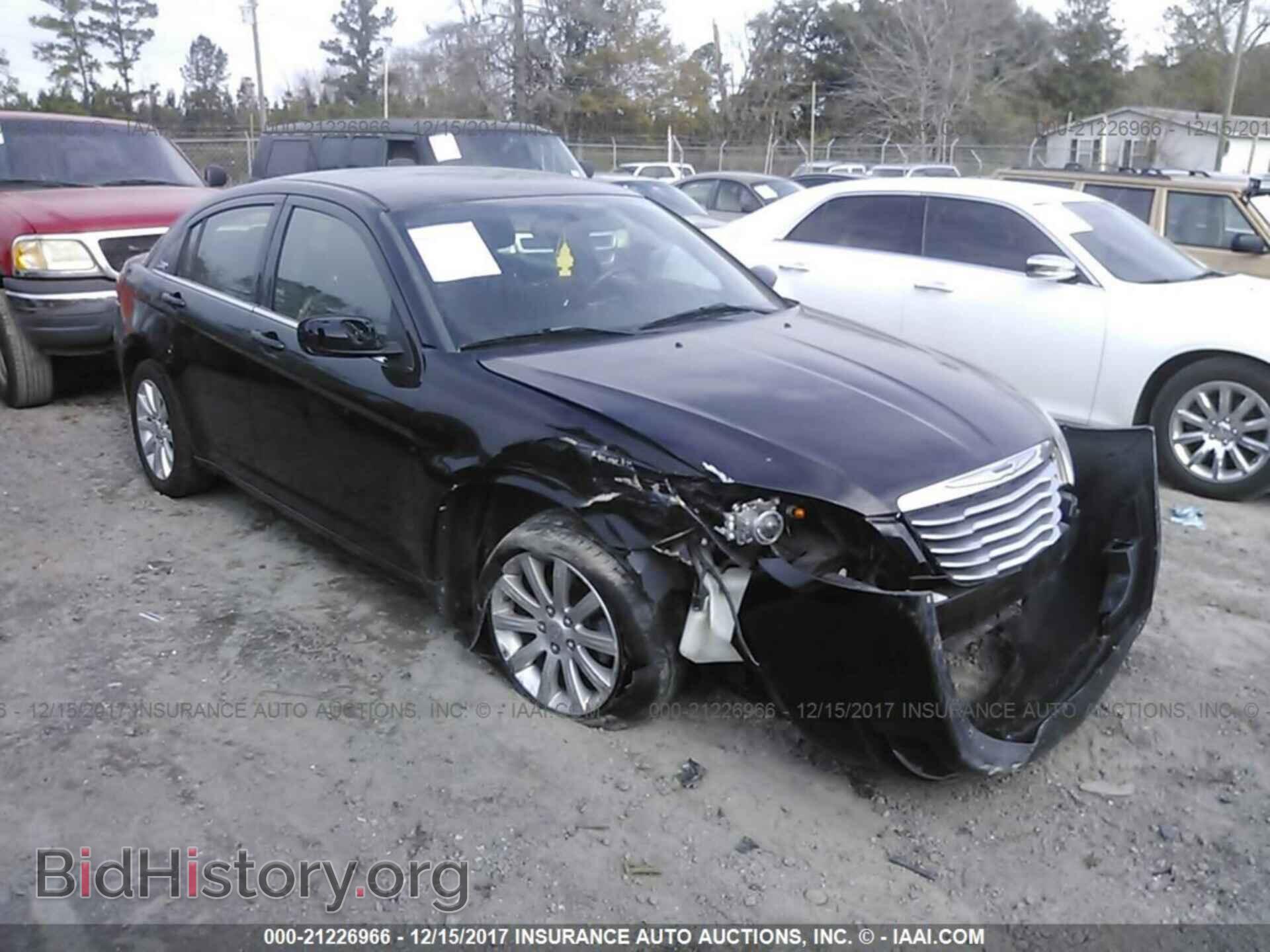 Photo 1C3CCBBB6CN105670 - Chrysler 200 2012