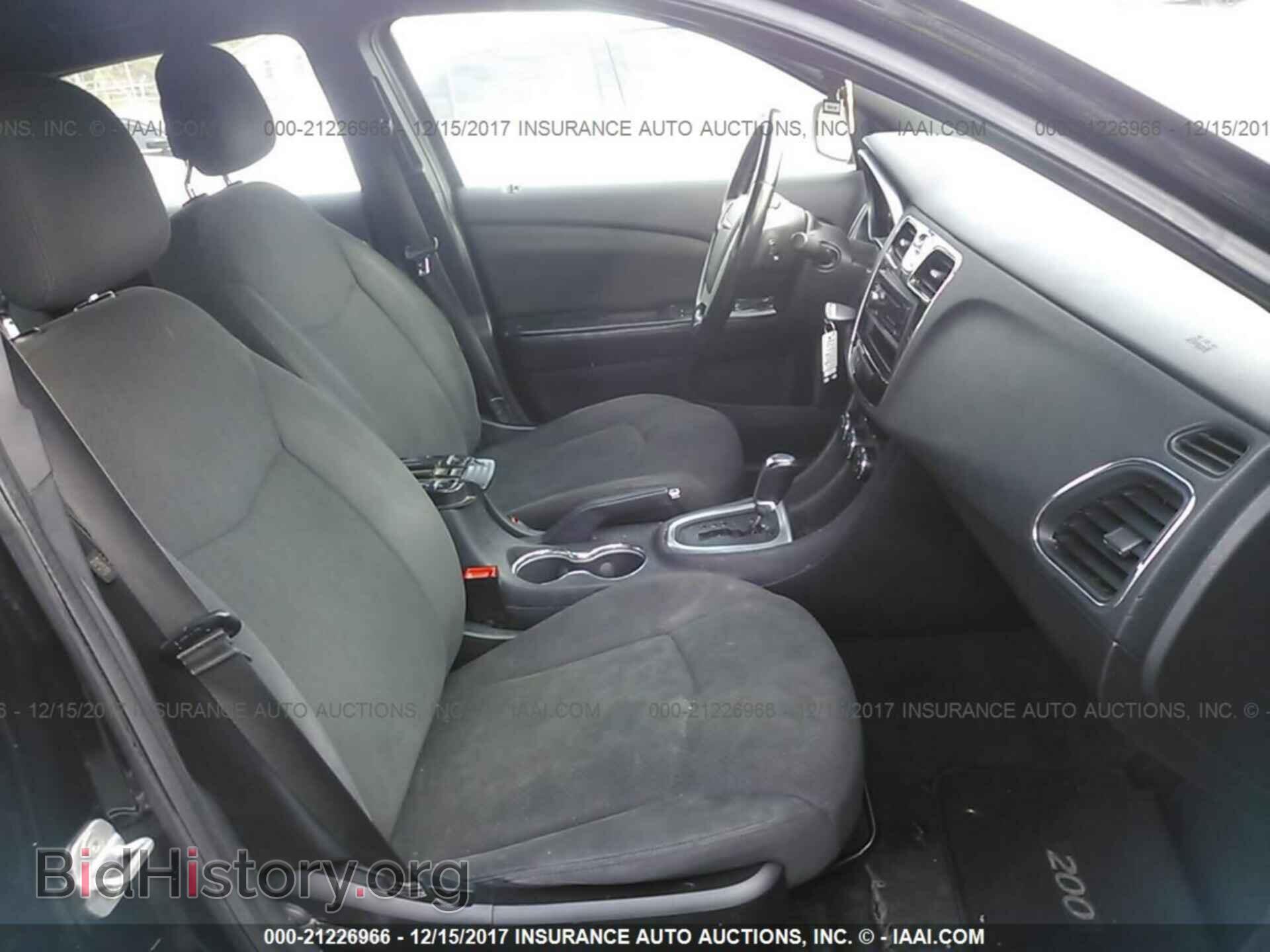 2012 Chrysler 200 - VIN: 1C3CCBBB6CN105670 - Photo 5