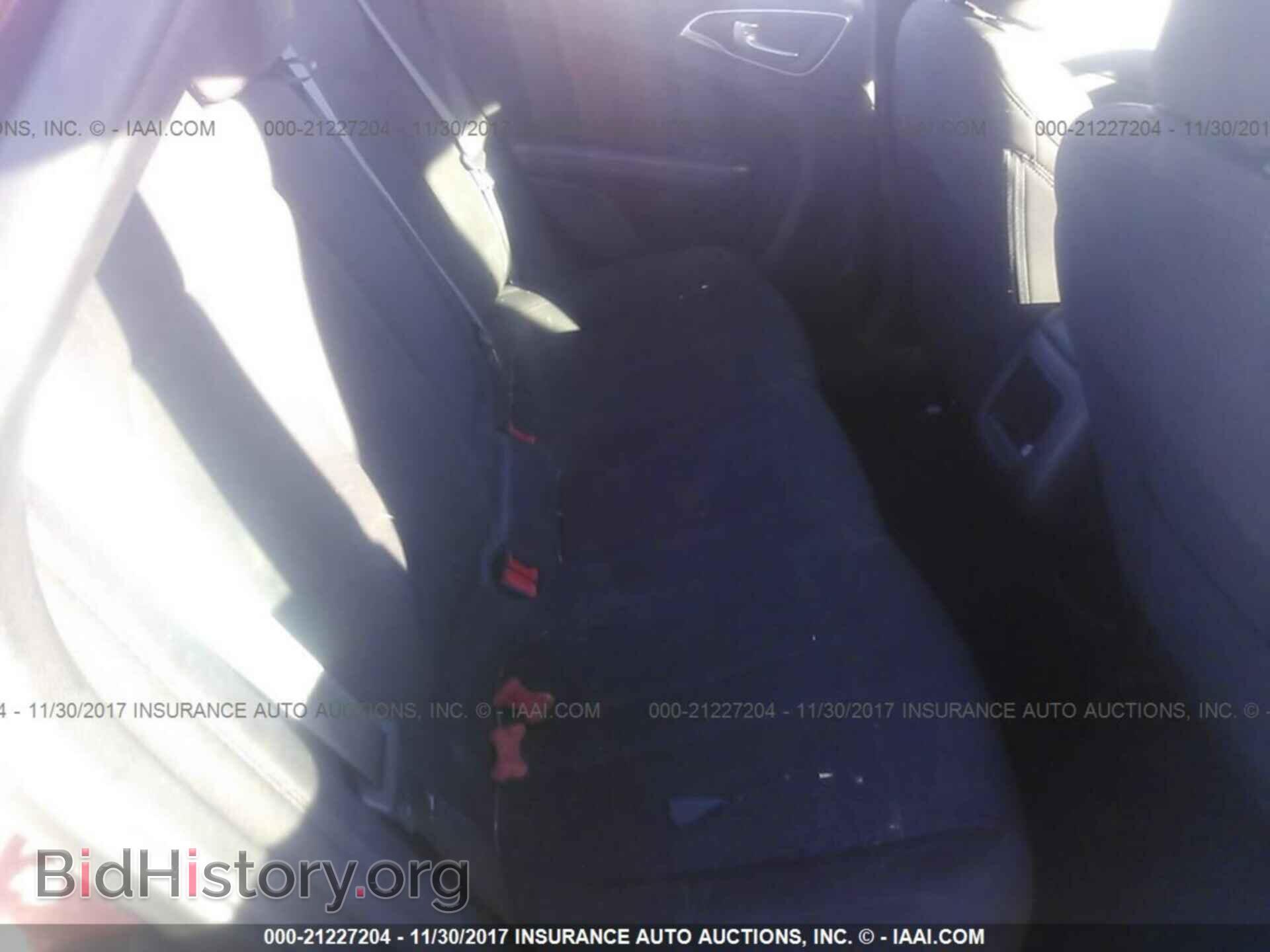 2015 Chrysler 200 - VIN: 1C3CCCAB8FN575422 - Photo 8