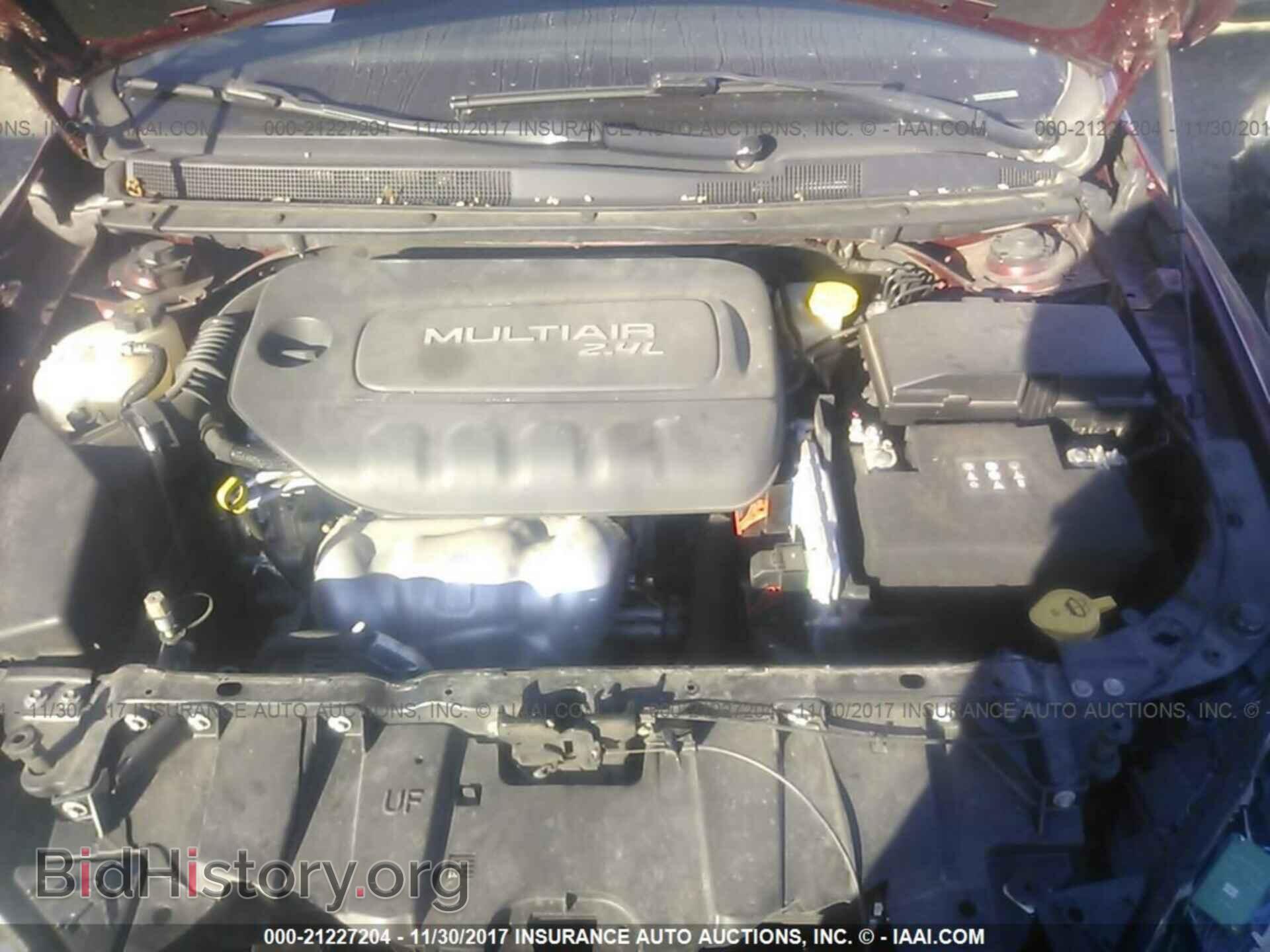 2015 Chrysler 200 - VIN: 1C3CCCAB8FN575422 - Photo 10