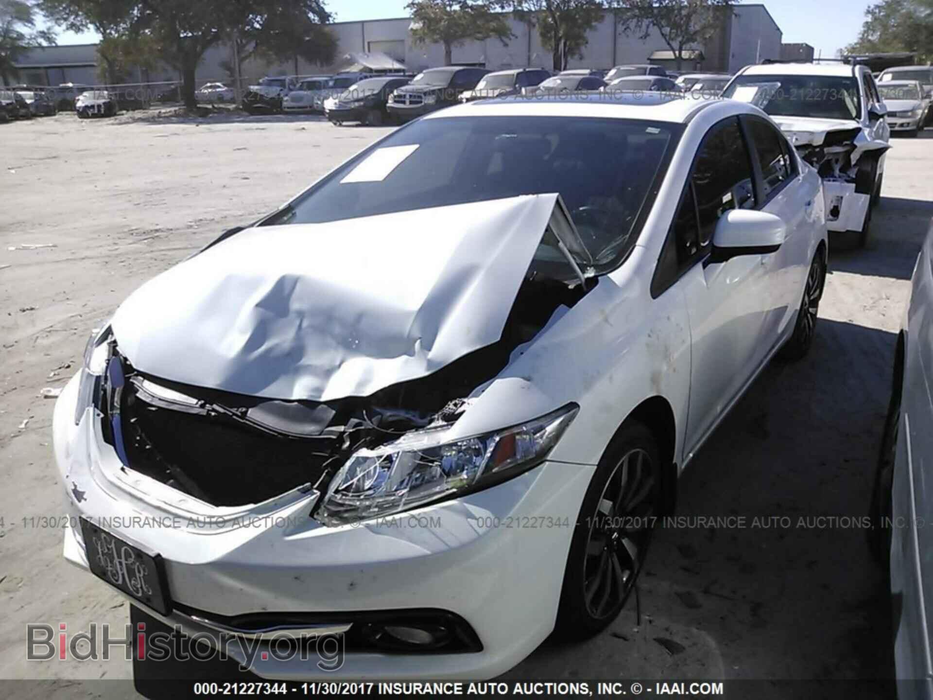 2014 Honda Civic - VIN: 19XFB2F90EE011164 - Фото 2