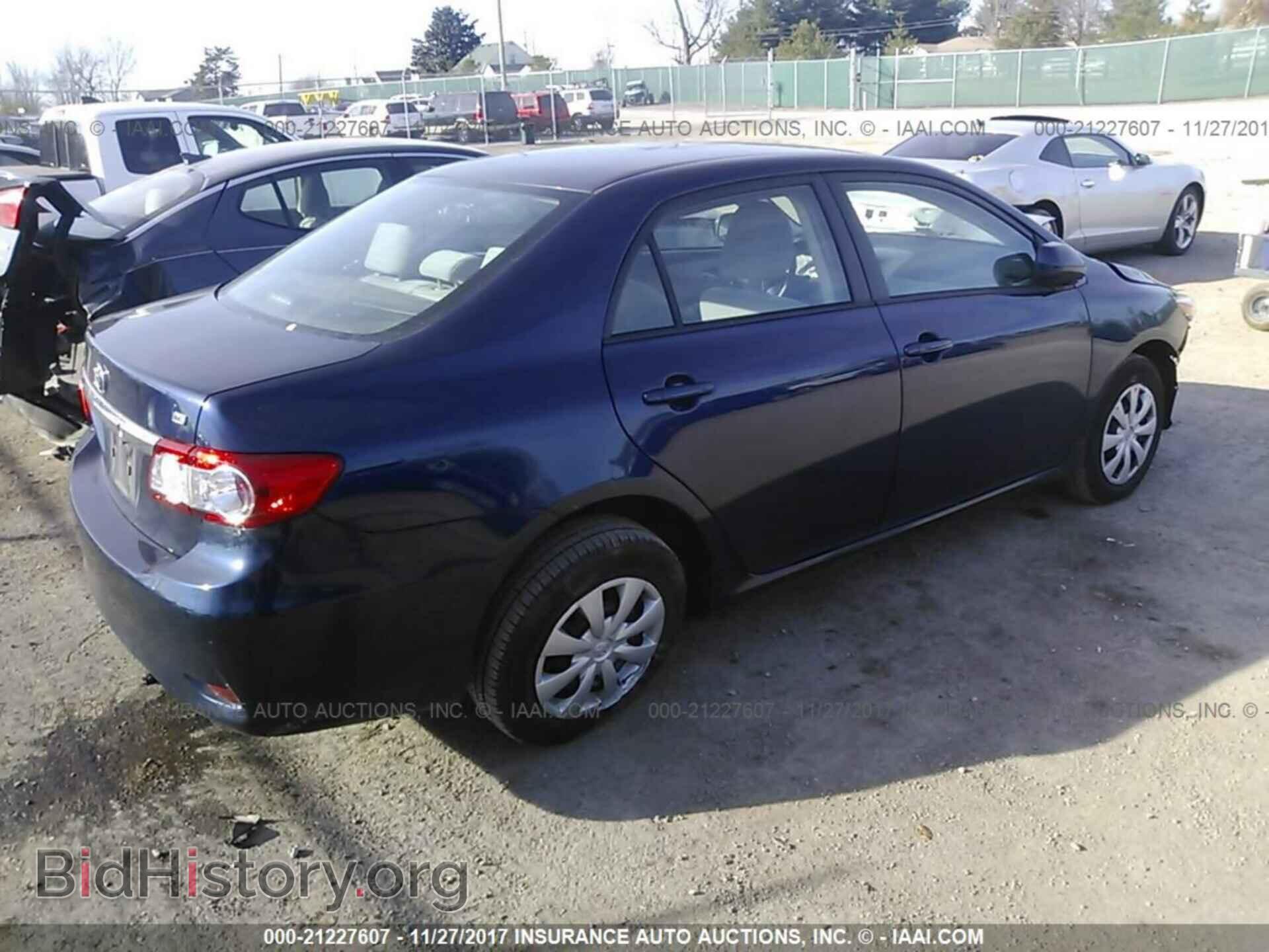 2011 Toyota Corolla - VIN: 2T1BU4EE5BC750835 - Фото 4