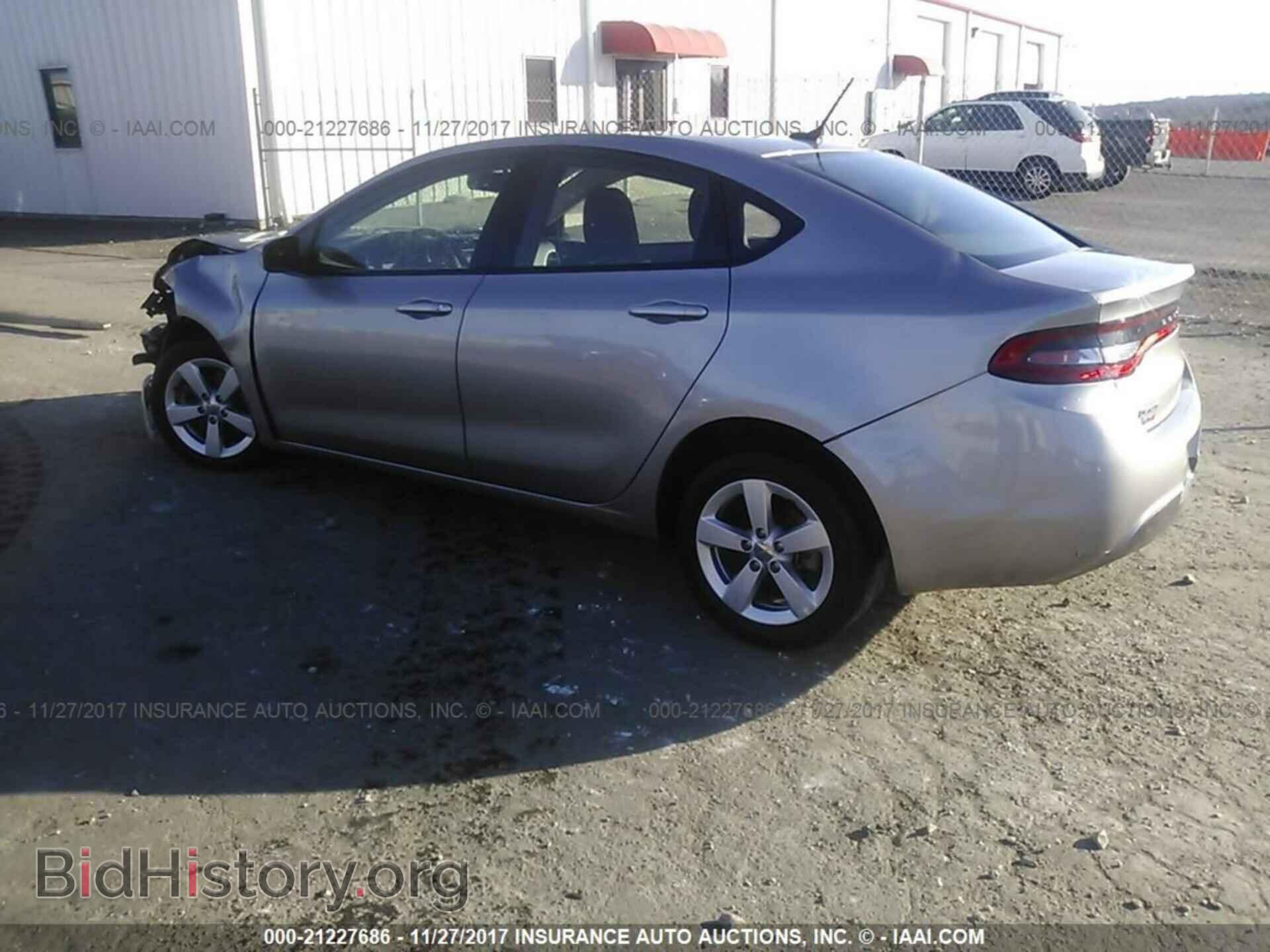 2016 Dodge Dart - VIN: 1C3CDFBB2GD629883 - Photo 3