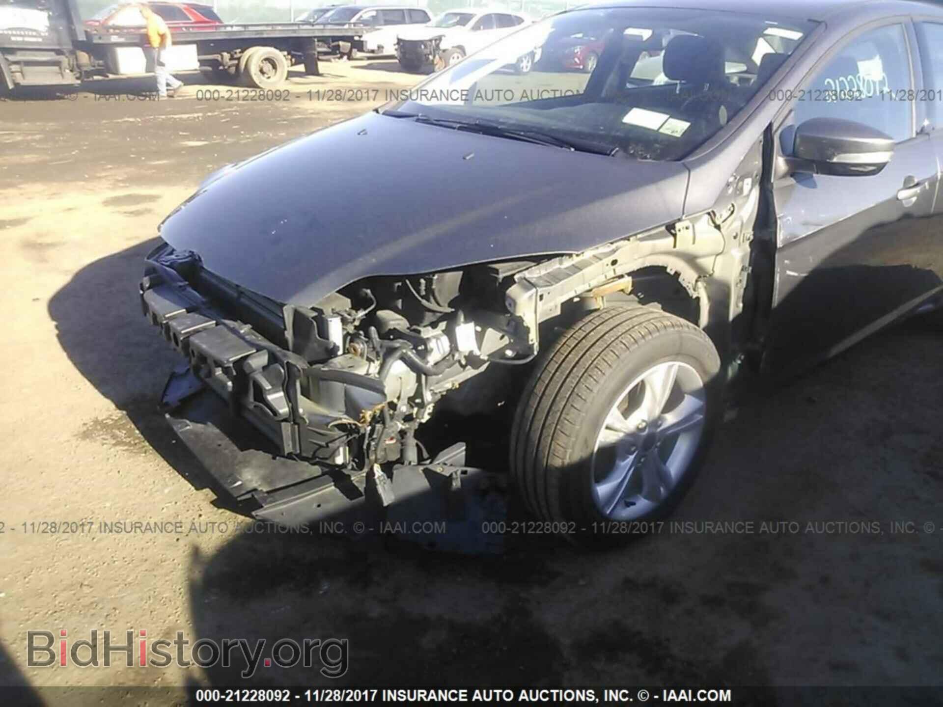 2013 Ford Focus - VIN: 1FADP3F23DL332418 - Photo 6