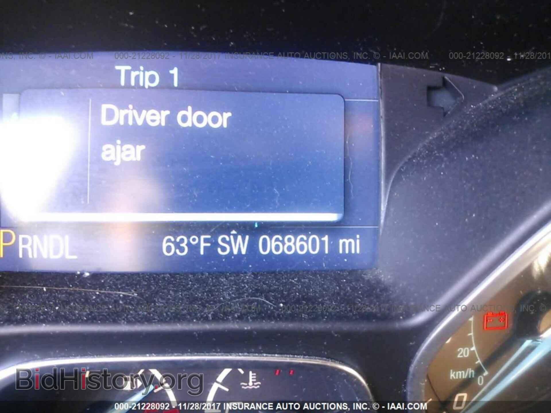 2013 Ford Focus - VIN: 1FADP3F23DL332418 - Photo 7