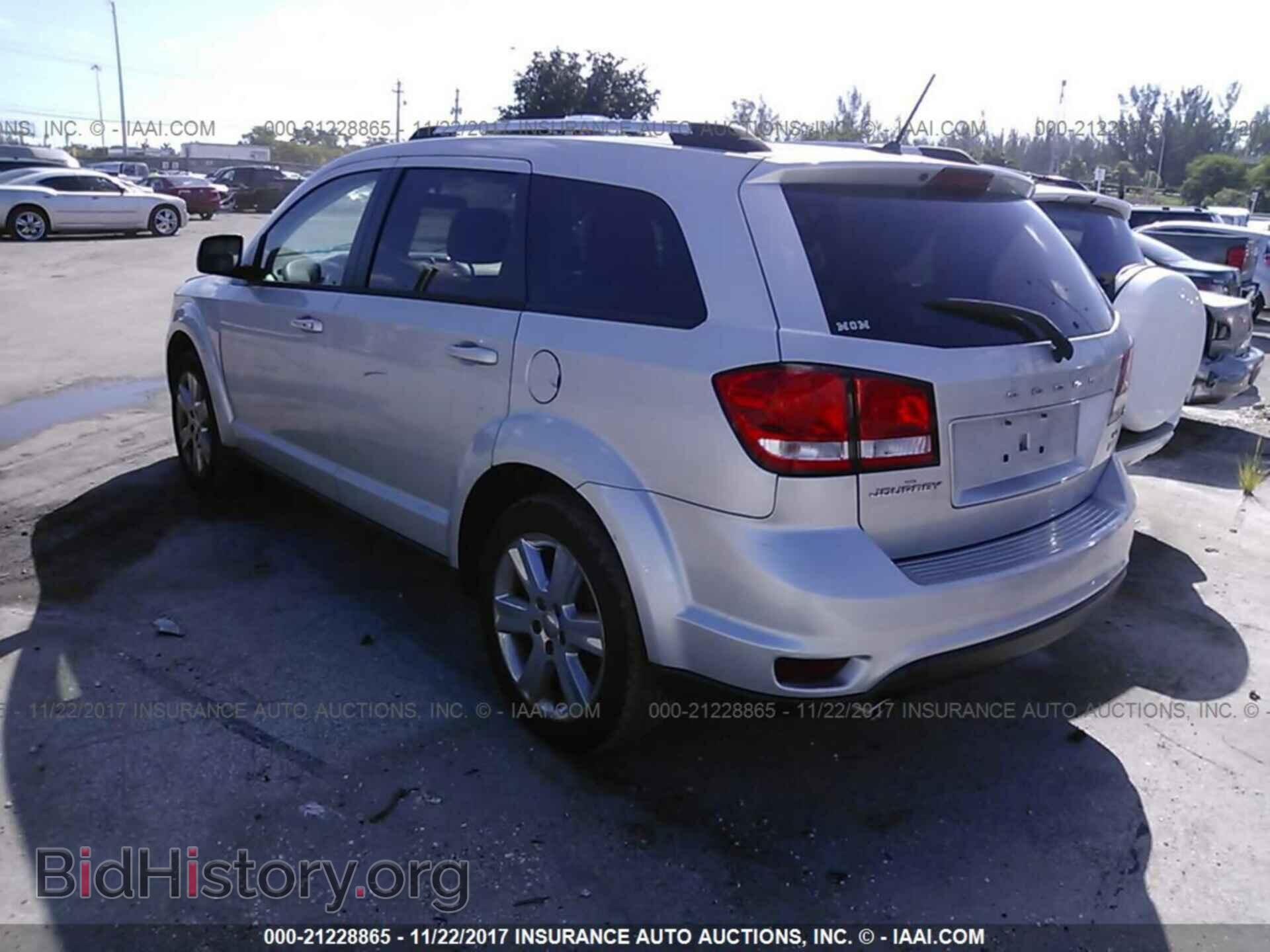 2012 Dodge Journey - VIN: 3C4PDCBG0CT213455 - Фото 3